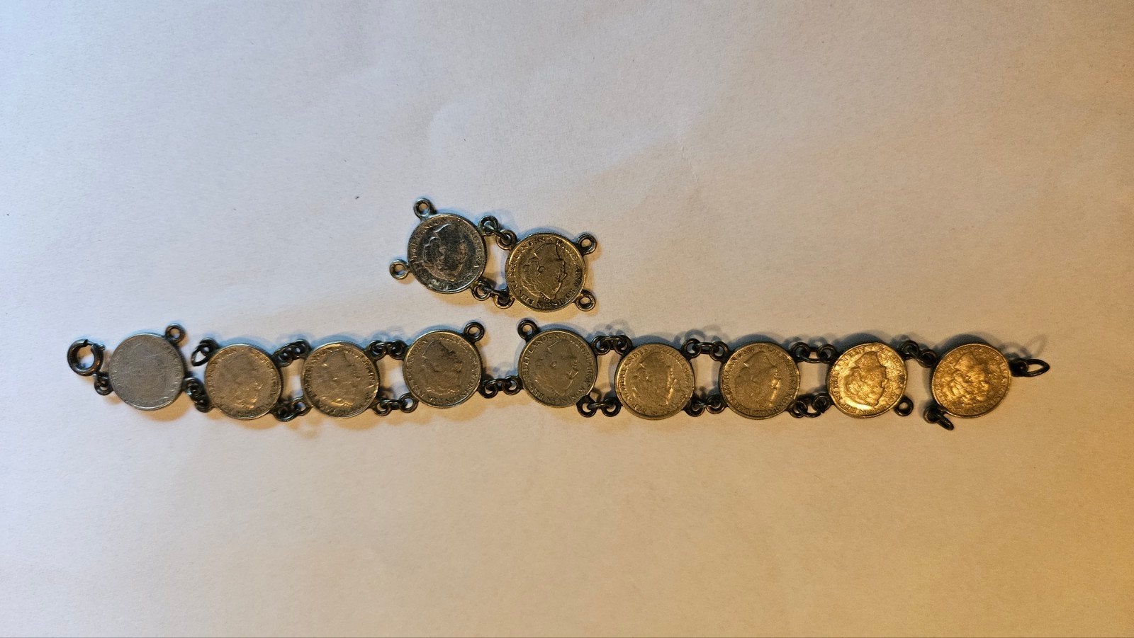 Unieke Wilhelmina Dubbeltjes Armband - Vintage Munt Sieraden, Sieraden, Tassen en Uiterlijk, Ophalen of Verzenden, Gebruikt, Zilver