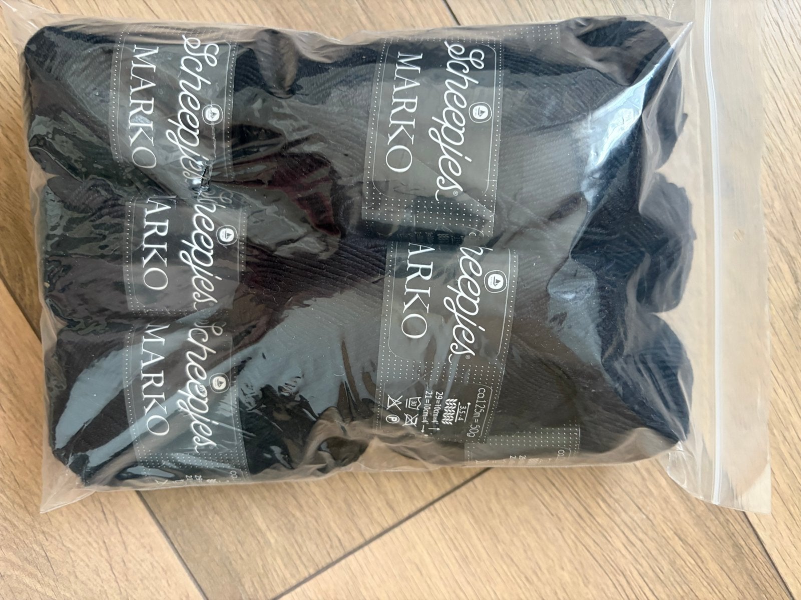 Scheepjes Marko 100% Micro Garen - Zwart (8 bollen), Hobby en Vrije tijd, Ophalen of Verzenden, Nieuw, Breien of Haken, Wol of Garen