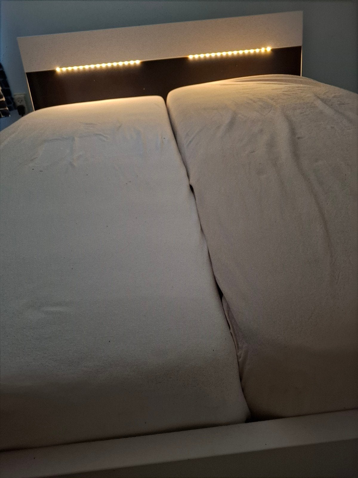Tweepersoonsbed 160x200 met losse matrassen en verlichting, Ophalen, Gebruikt, Tweepersoons, 200 cm