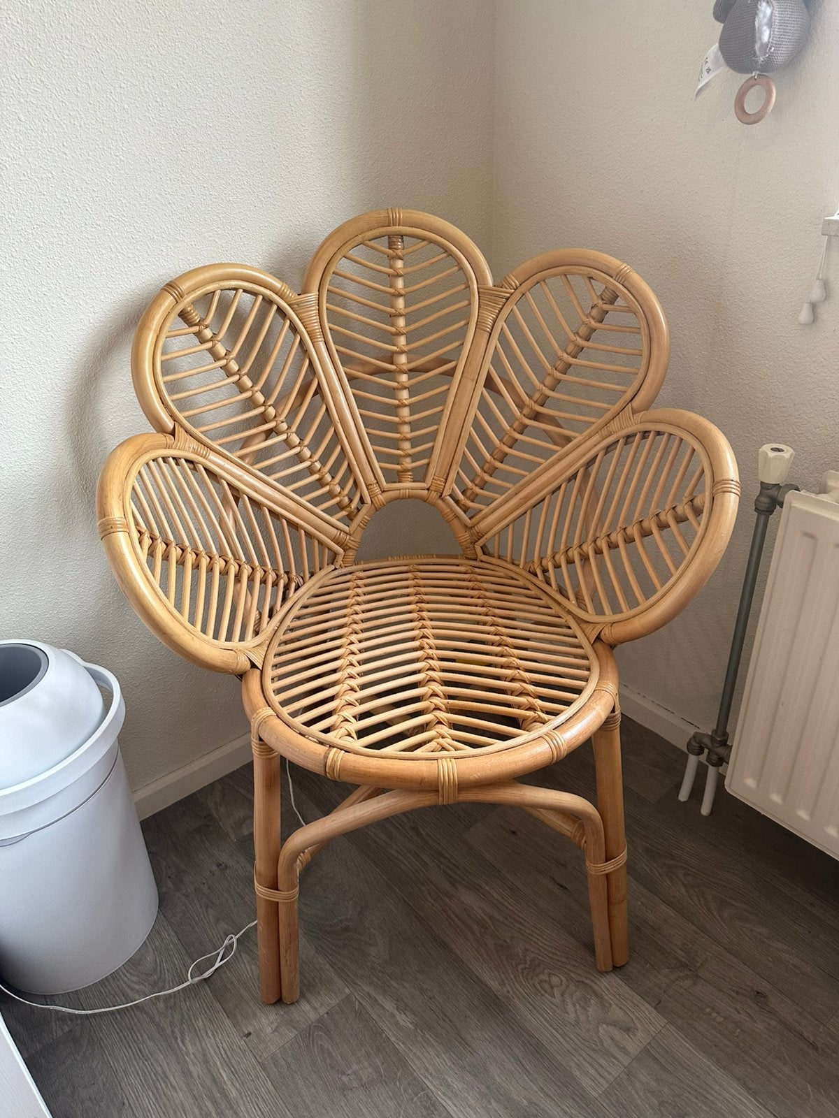 Rotan stoel, Kinderen en Baby's, Kinderkamer | Tafels en Stoelen, Ophalen, Zo goed als nieuw, Stoel(en)