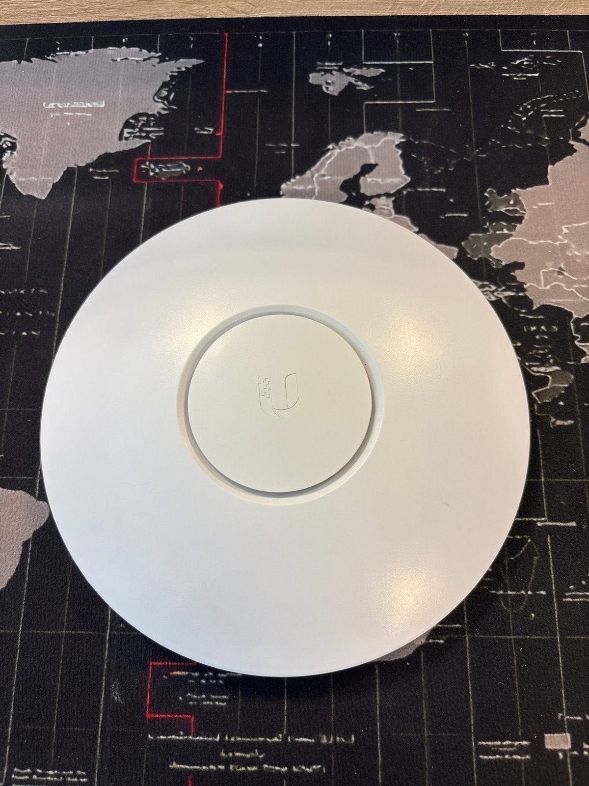 Ubiquiti UniFi UAP-LR Access Point - gebruikt, Computers en Software, Routers en Modems, Ophalen of Verzenden, Refurbished, Router