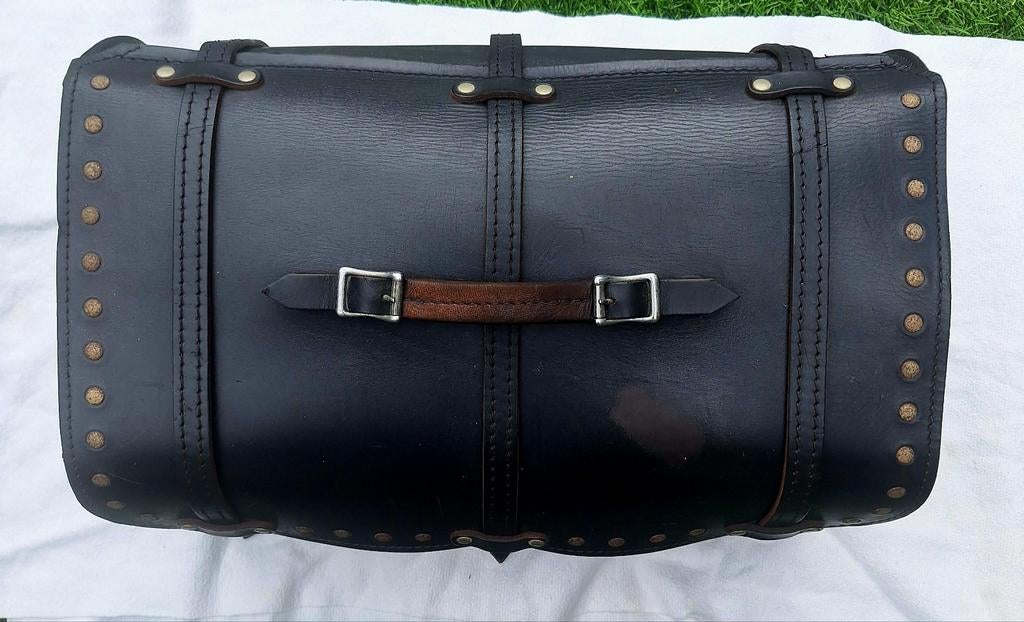 Tas autentiek voor auto of motor vaste prijs 50.00, Motoren, Verzenden