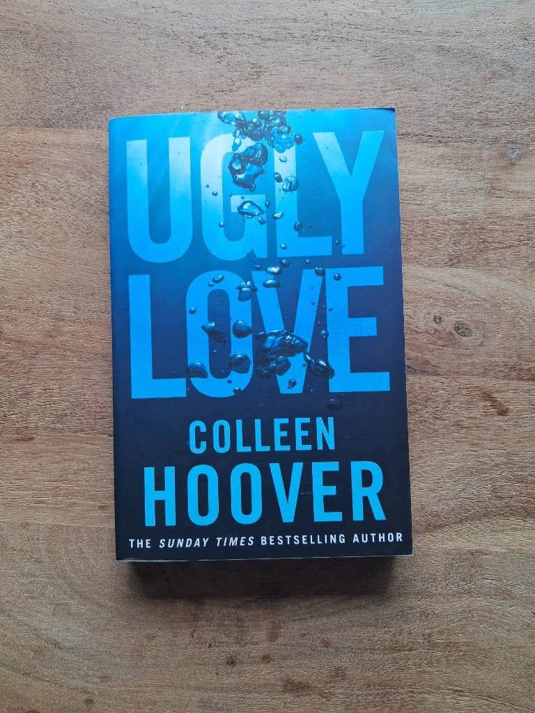 Ugly love, Colleen Hoover, Ophalen of Verzenden, Zo goed als nieuw, Amerika