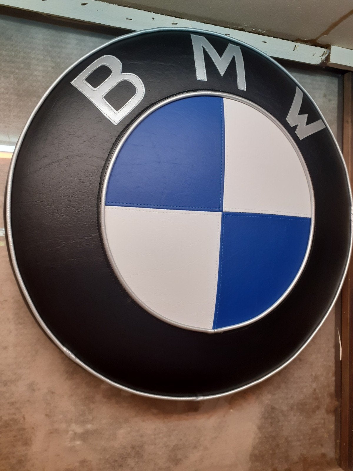 BMW wand decoratie, Ophalen, Zo goed als nieuw, Auto's