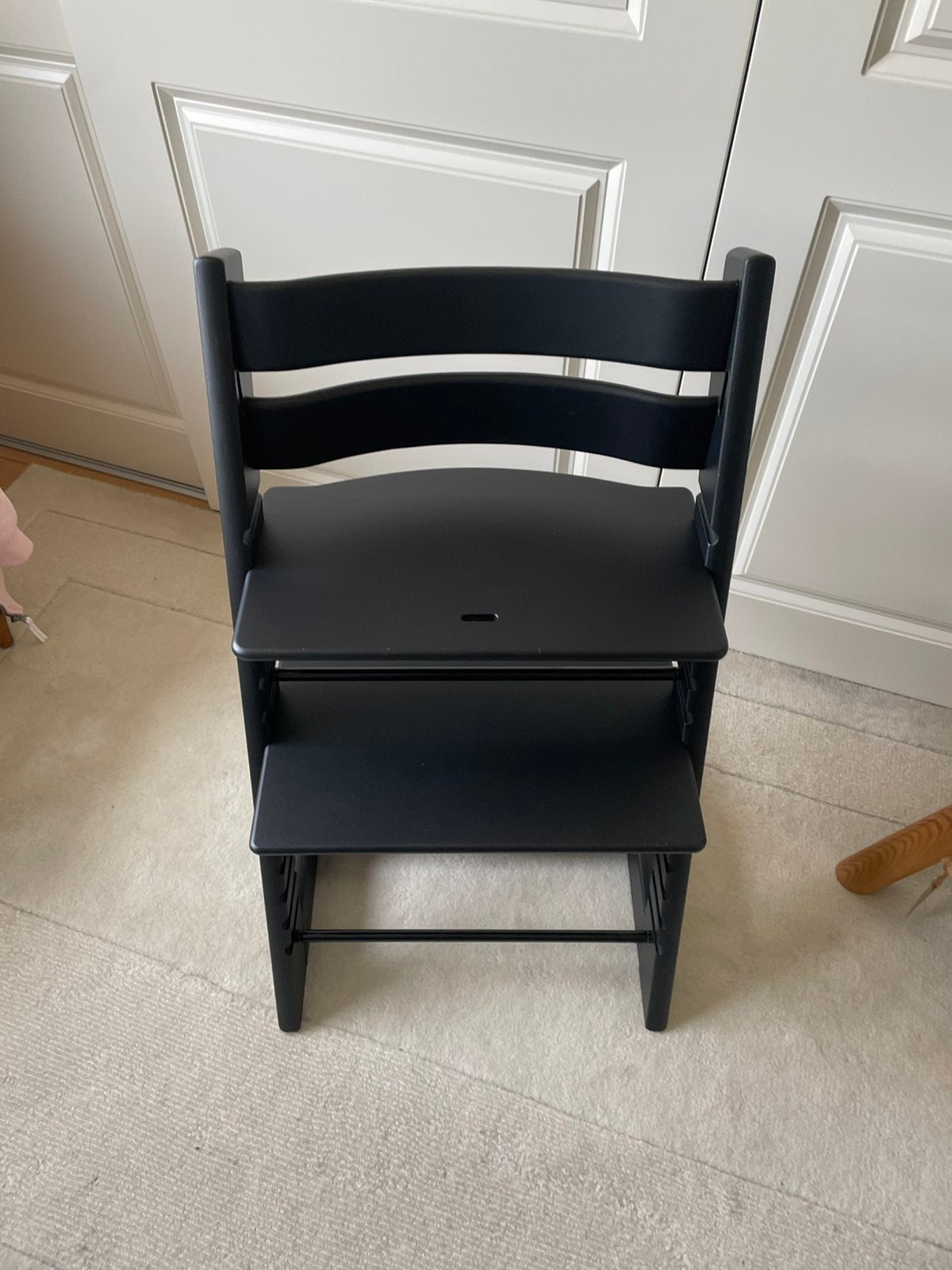 Stokke tripp trapp mat zwart, Kinderen en Baby's, Kinderstoelen, Ophalen of Verzenden, Zo goed als nieuw, Meegroeistoel