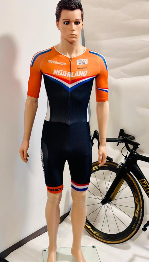Wielrenkleding wieldenpak snekpak speedsuit maat 1 Bioracer, Fietsen en Brommers, Fietsaccessoires | Fietskleding, Ophalen of Verzenden