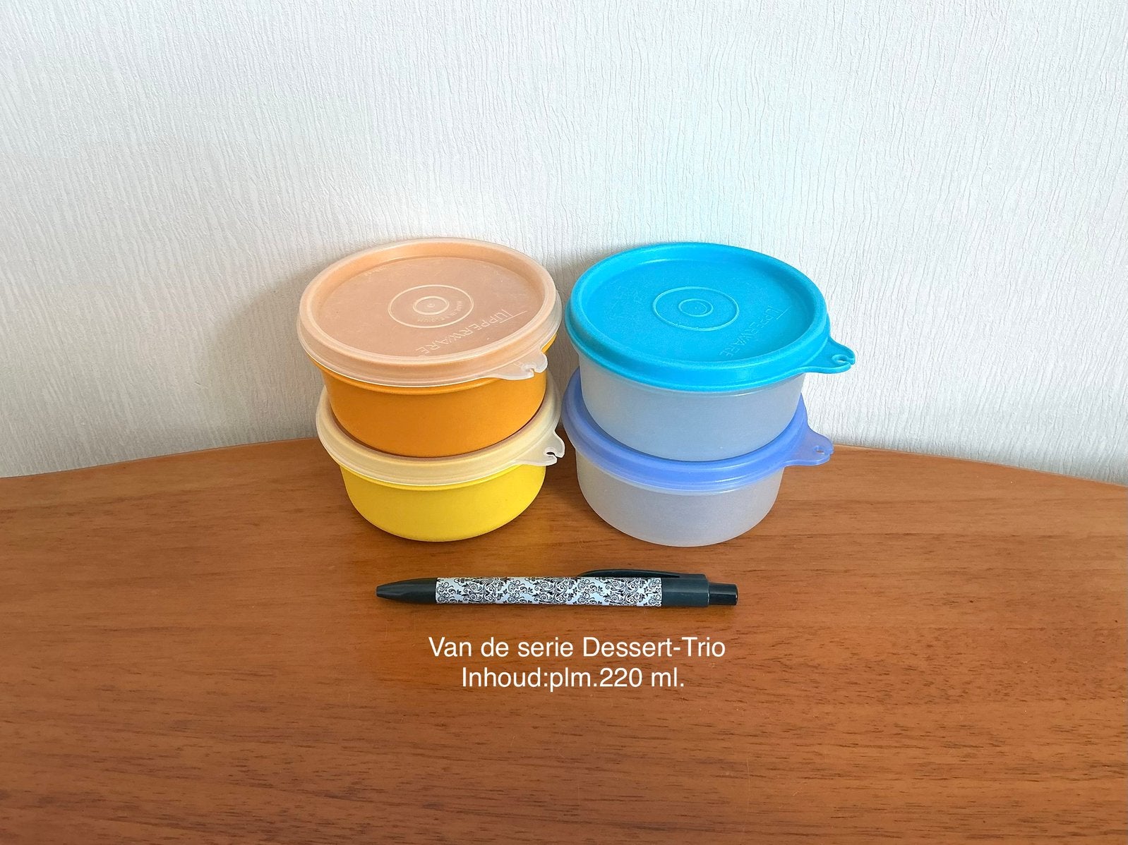 Tupperware 4 Kleine Bakjes van de serie Dessert-Trio, Ophalen of Verzenden, Zo goed als nieuw, Bak of Kom