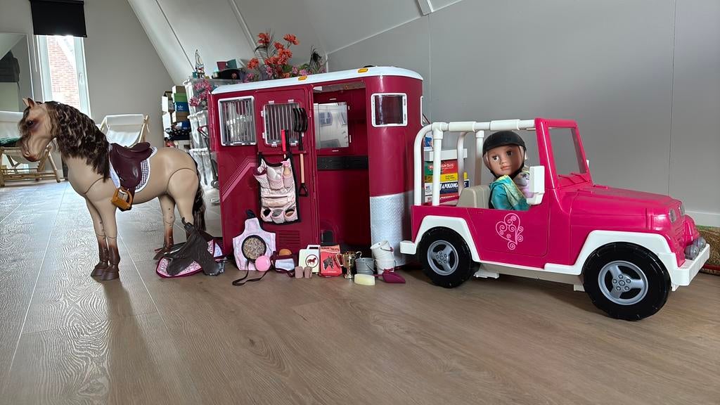 Paarden trailer Jeep paard pop zadels Our Generation complee, Ophalen, Zo goed als nieuw, Barbie