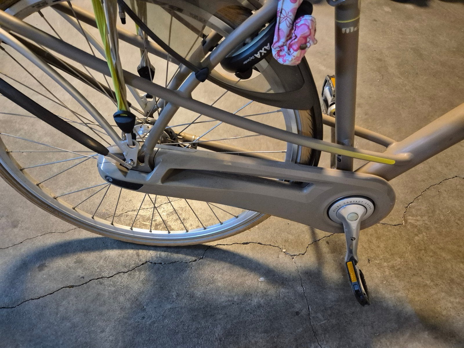 Nagel nieuwe lichtgewicht damesfiets, 55 cm of meer, Ophalen, Zo goed als nieuw, Minder dan 10 versnellingen