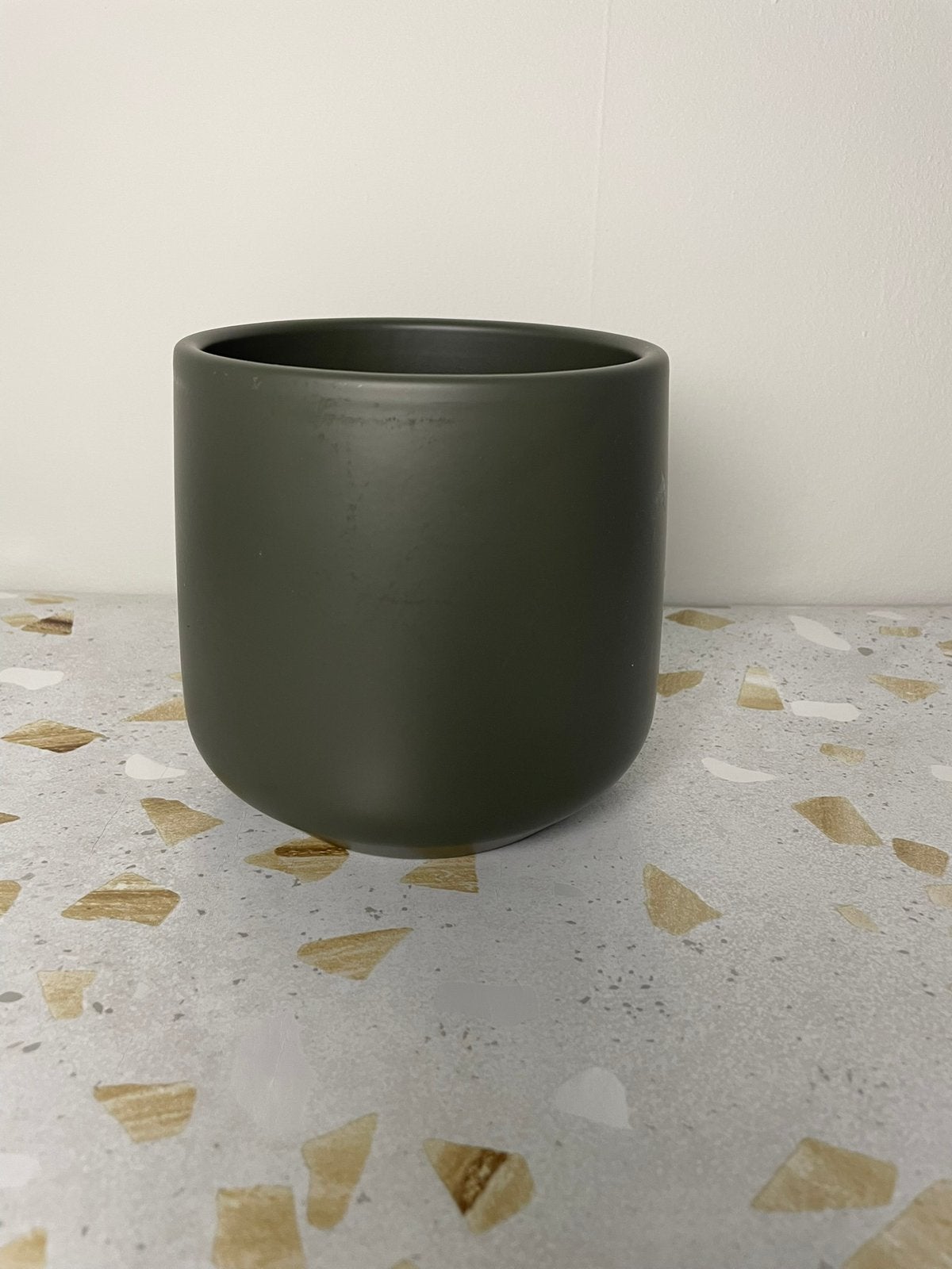 Nieuw 1 bloempot 13 bij 14 cm, Rond, Ophalen of Verzenden, Zo goed als nieuw, Aardewerk