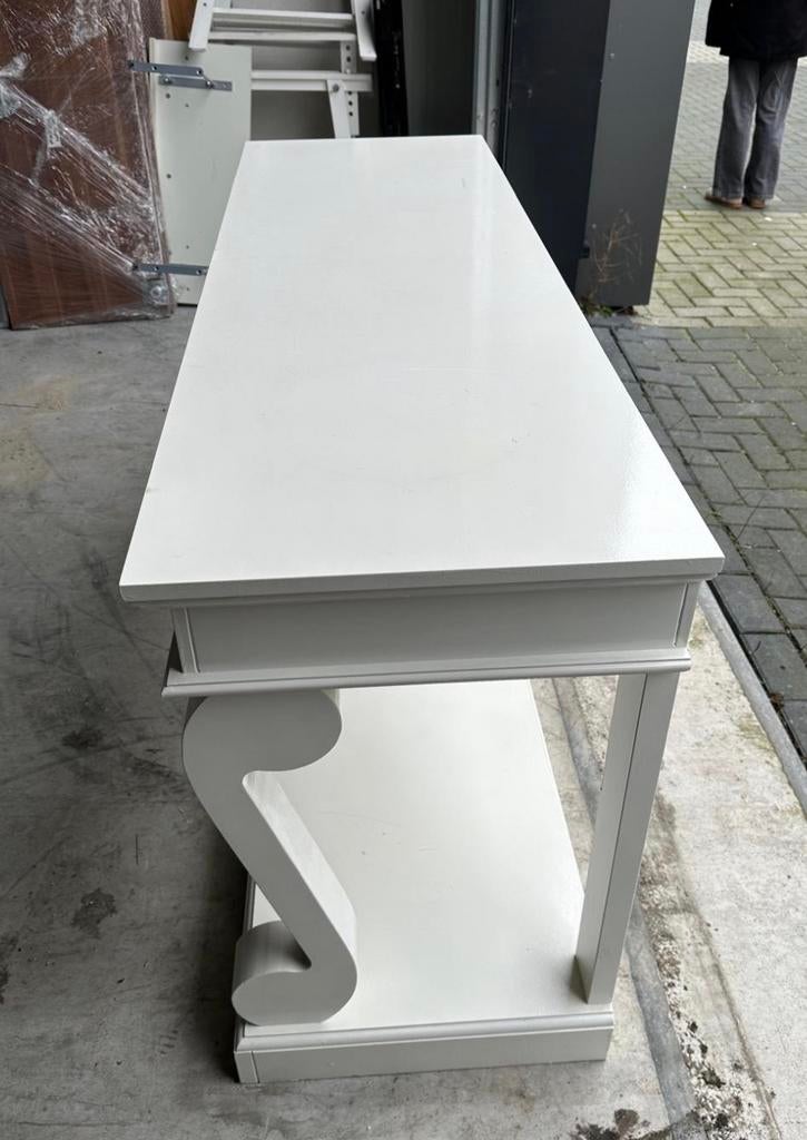 Stijlvolle Engelse sidetable - Zo goed als nieuw, Ophalen, 100 tot 150 cm, Zo goed als nieuw, Overige houtsoorten