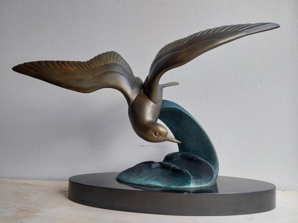 Irenée Rochard Art Deco meeuw beeld gesigneerd 53 cm, Beeld, Vogel, Meerkleurig, Art deco