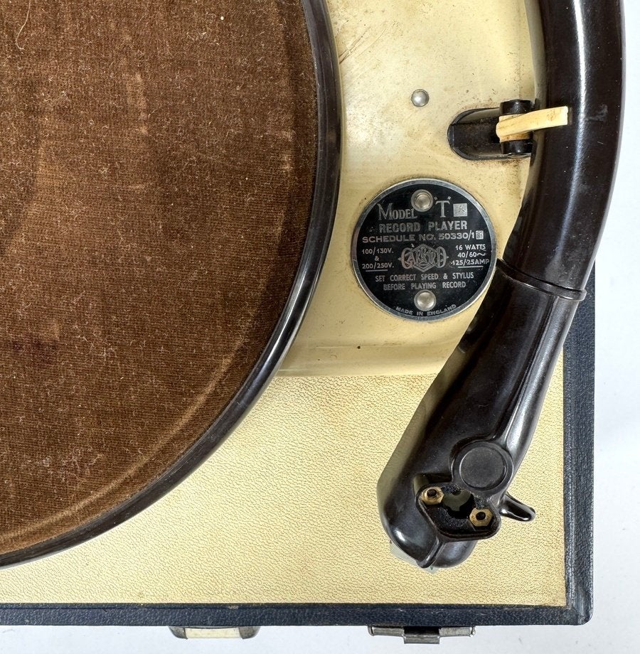 371. Koffergrammofoon, Garrard -model T, Engeland, jaren '50, Antiek en Kunst, Antiek | Tv's en Audio, Ophalen