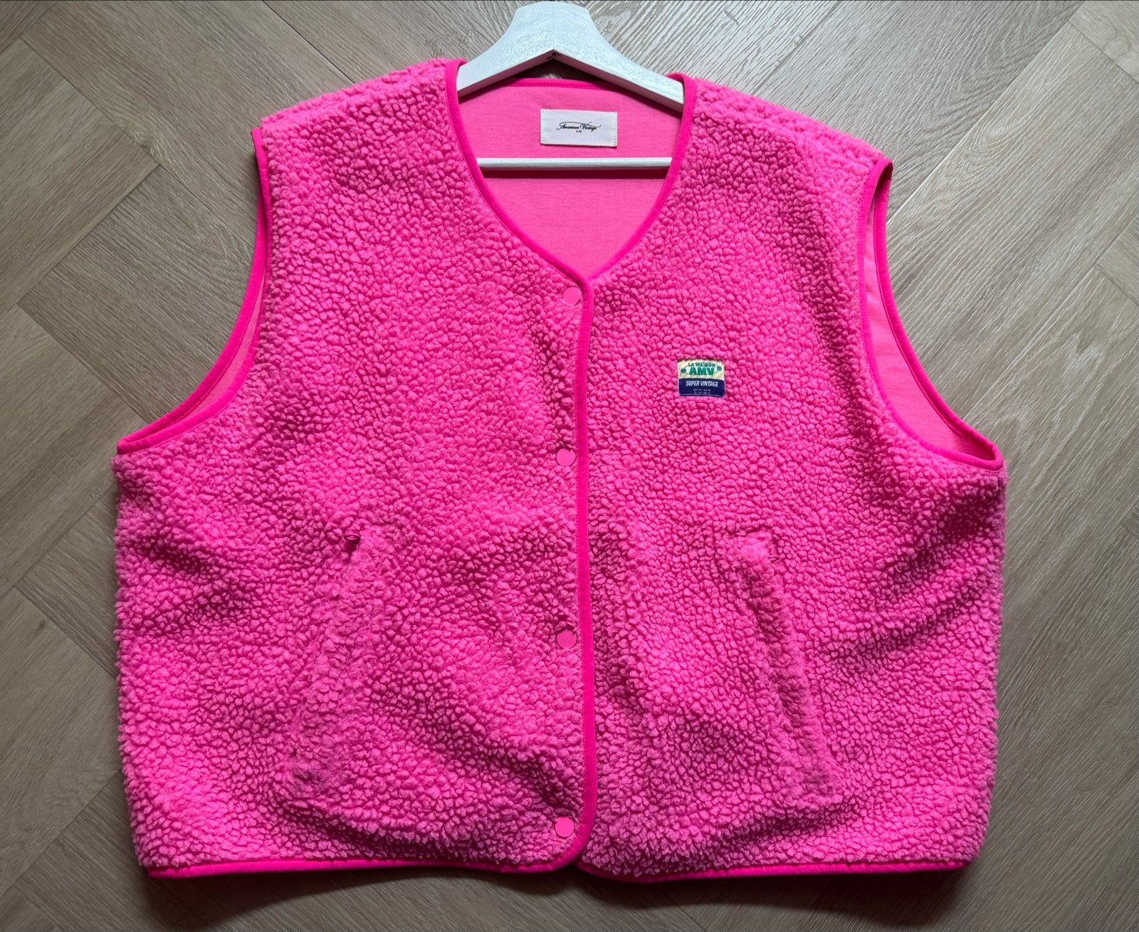 American Vintage Hoktown Pink Acid Chine maat M/L, Ophalen of Verzenden, Zo goed als nieuw, Maat 42/44 (L), Roze