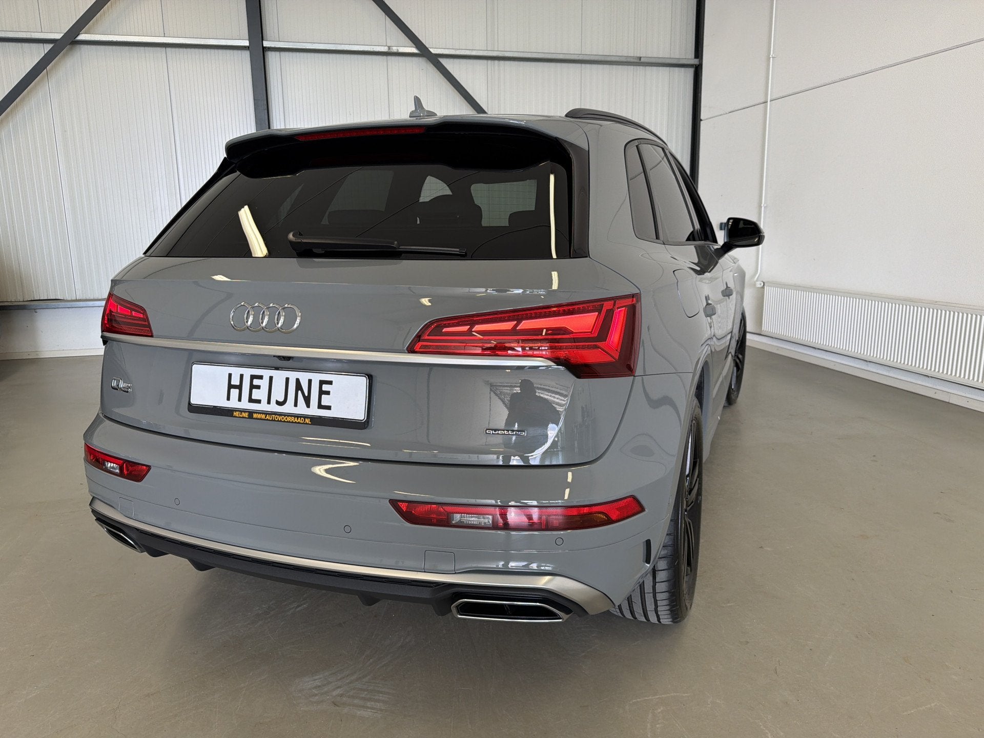 Audi Q5 55 TFSIe 367PK HYBRID QUATTRO S-LINE SPORT LEDER/360, Auto's, Automaat, Gebruikt, Zwart, 4 cilinders