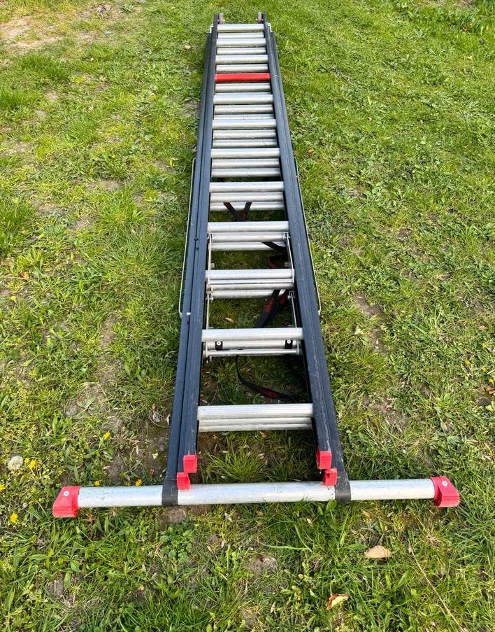 Altrex Mounter 3x12 ladder te koop aangeboden, Doe-het-zelf en Verbouw, Ladders en Trappen, Ophalen, Zo goed als nieuw, 4 meter of meer