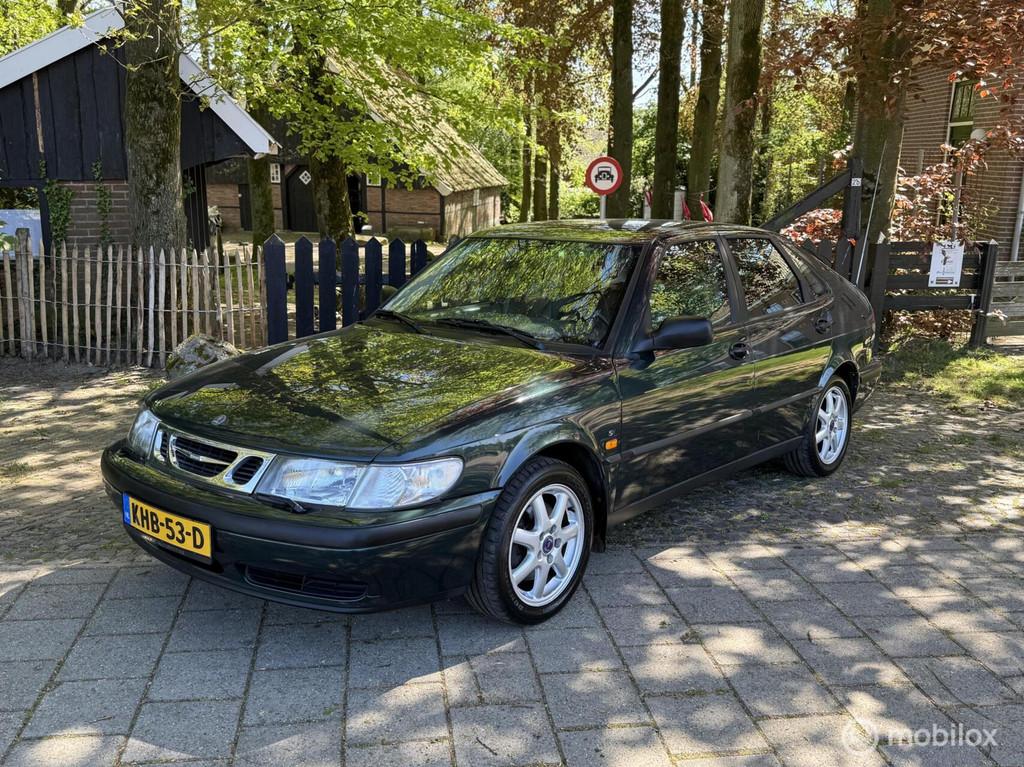 Saab 9-3 2.0t SE Zeer lage KM Stand Historie Compleet!, Auto's, Gebruikt, 4 cilinders, Automatische klimaatregeling, Leder