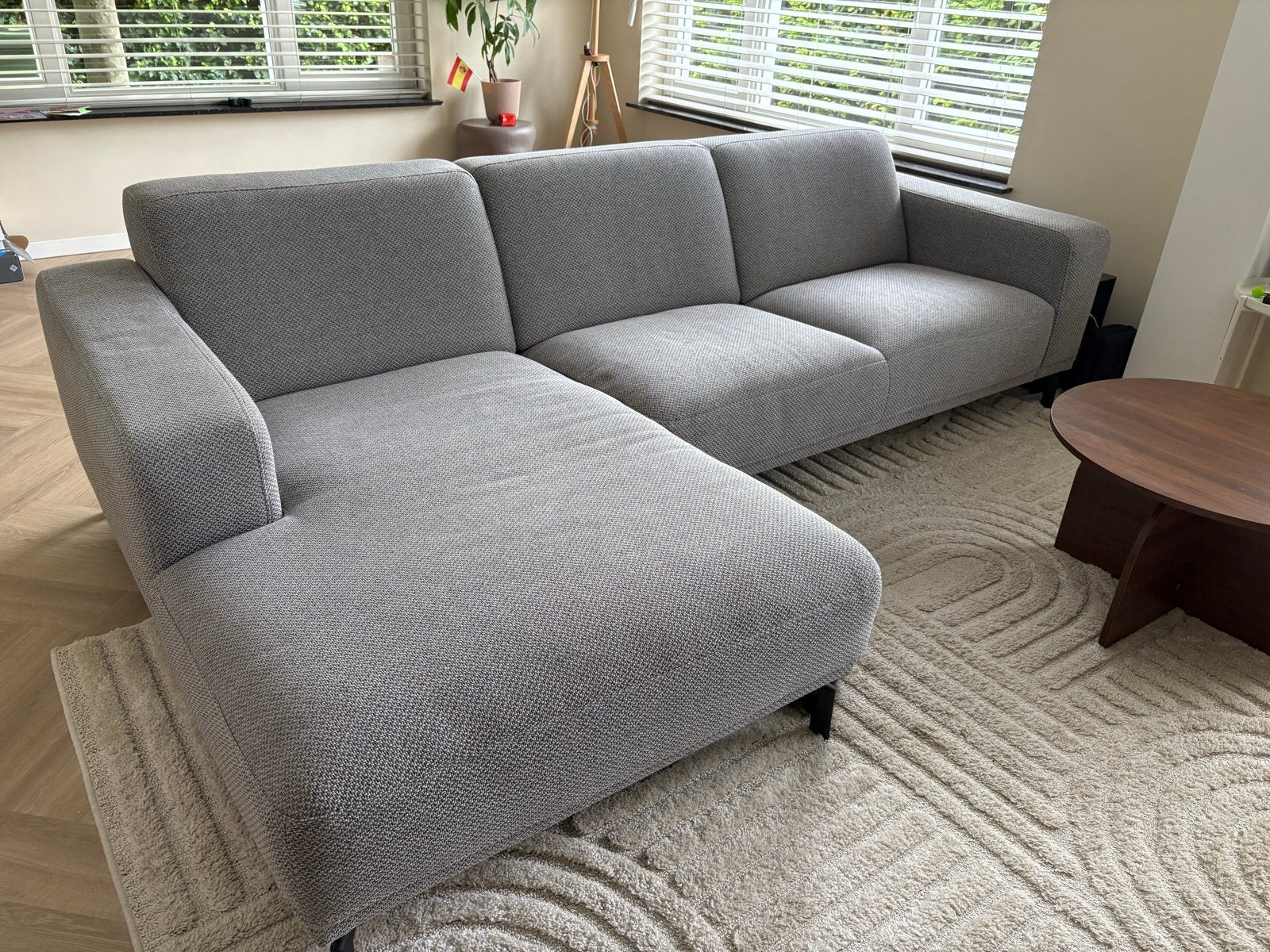 Montèl Viano hoekbank met chaise longue– lichtgrijs, Ophalen, 250 tot 300 cm, Hoekbank, Zo goed als nieuw