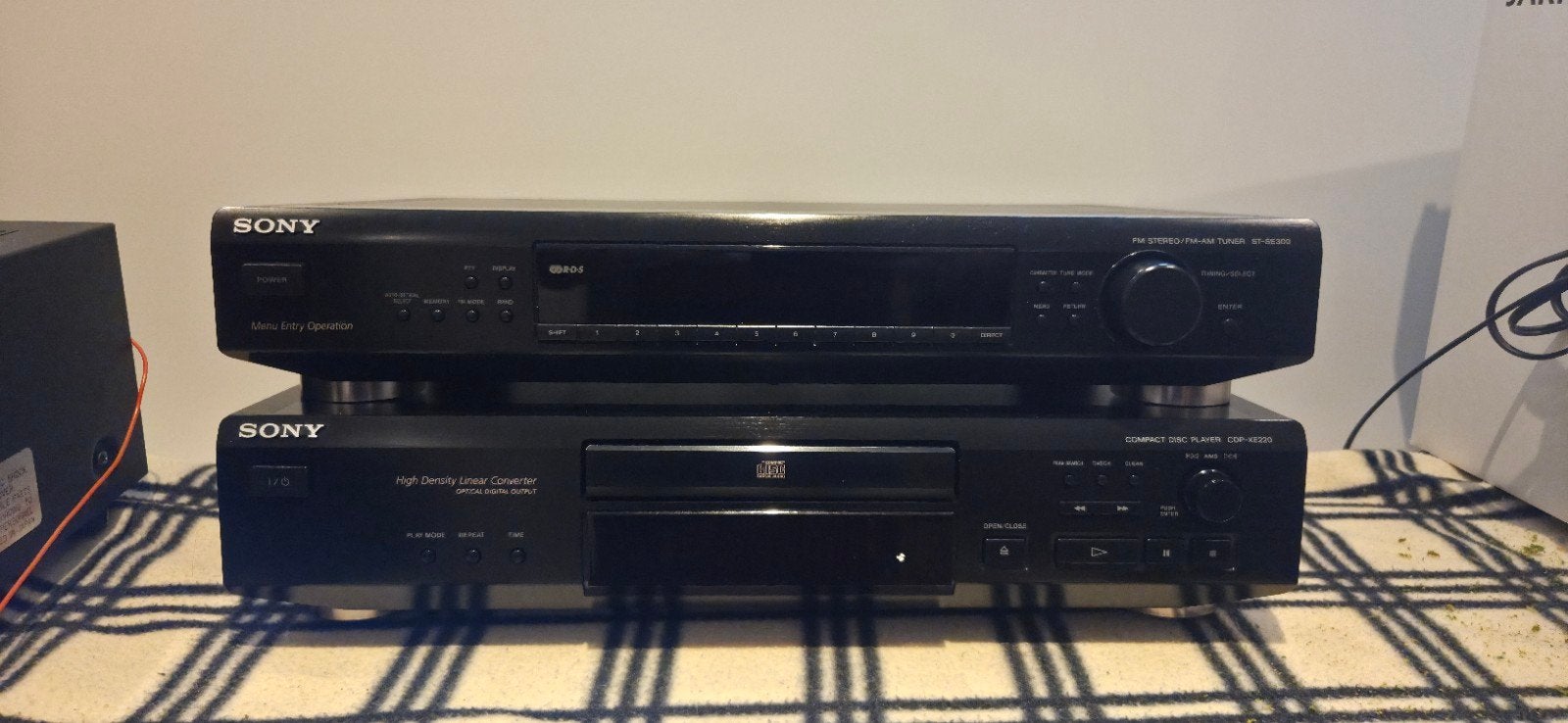 Sony CDP-XE220 CD-speler + Sony ST-SE300 Tuner, Ophalen, Sony