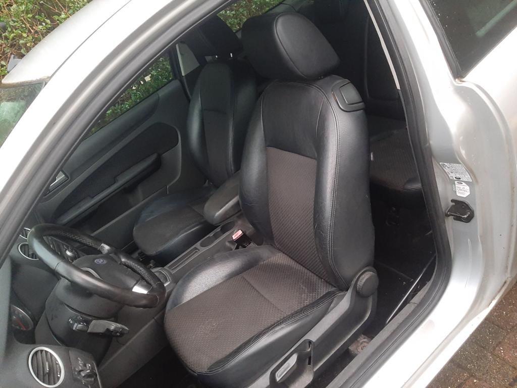Ford Focus mk2 half leren interieur, Auto-onderdelen, Ophalen, Gebruikt, Ford