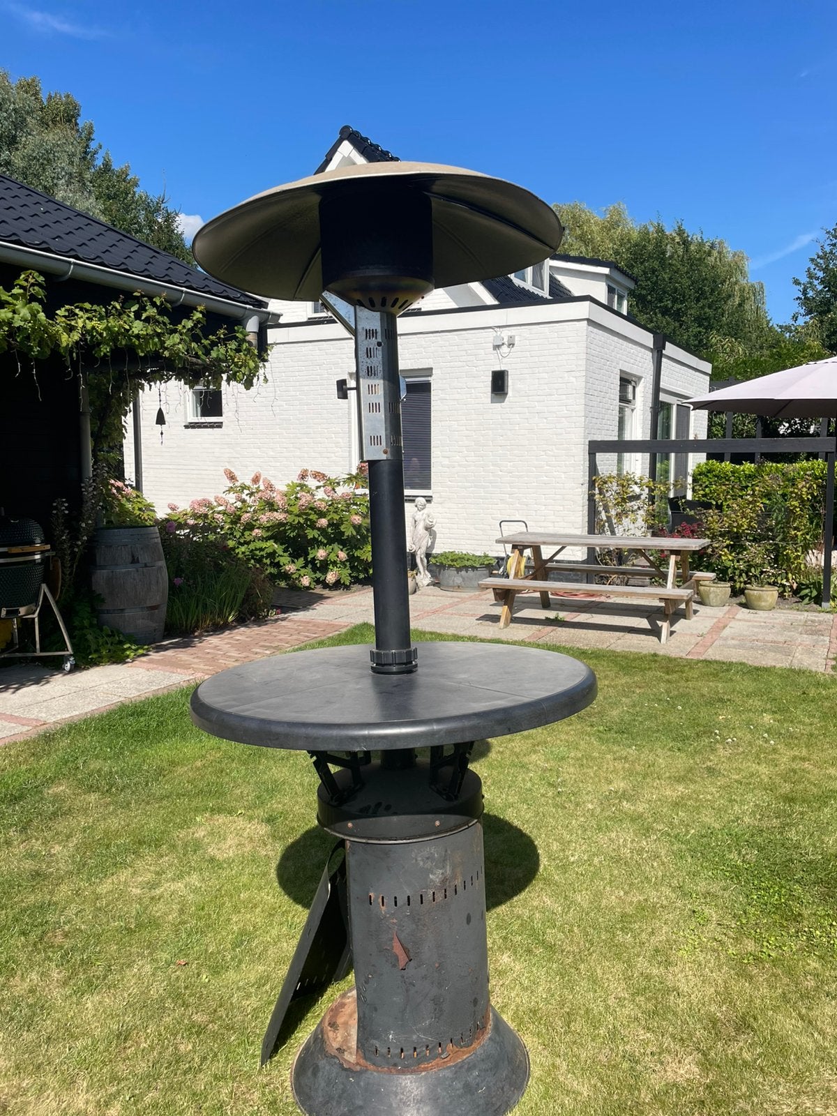 Terrasverwarmer paddestoel, Ophalen, Gebruikt, Gas