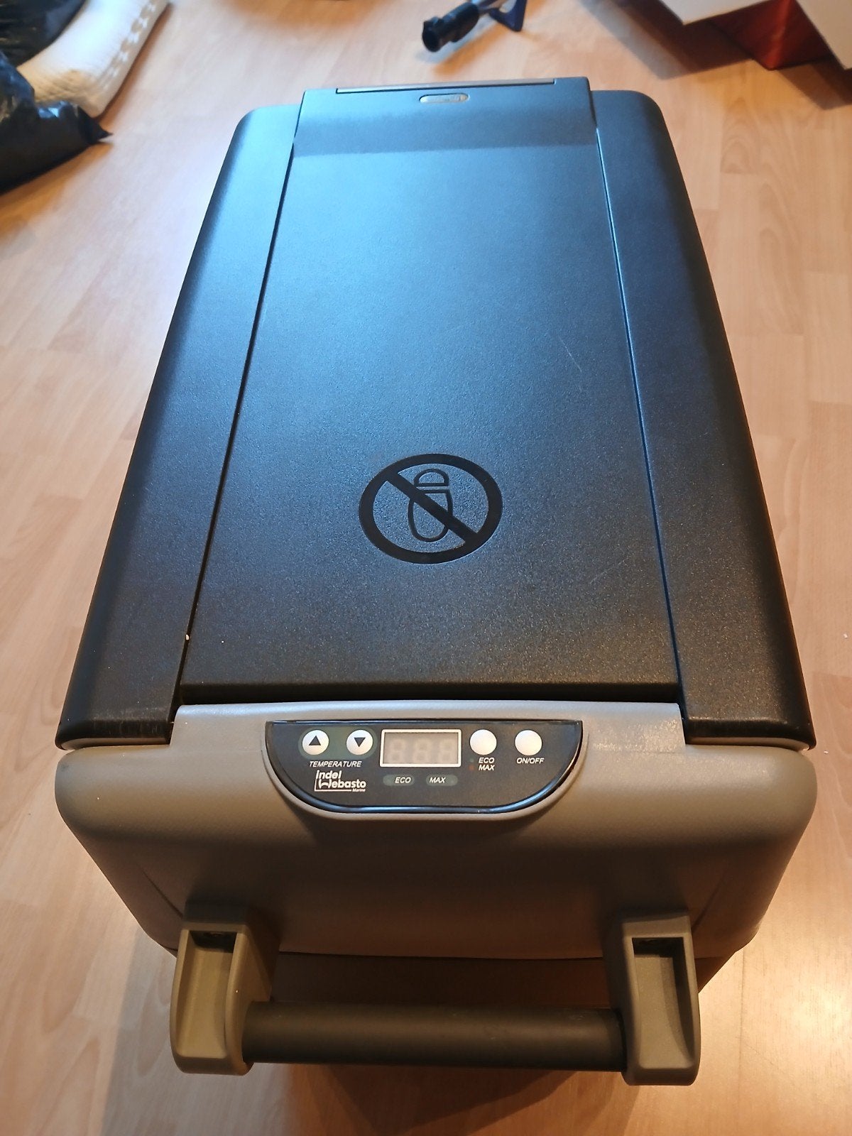 Isotherm elektrische compressor koelbox, Ophalen of Verzenden, Zo goed als nieuw, Koelbox, Elektrisch
