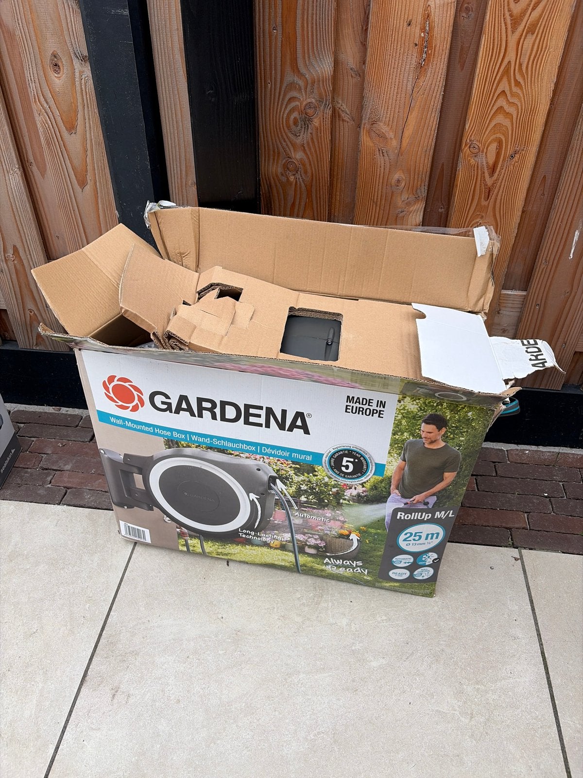 Gardena RollUp M/L Wandslangbox 25m - Nieuwstaat, Ophalen, Zo goed als nieuw, Tuinslanghaspel