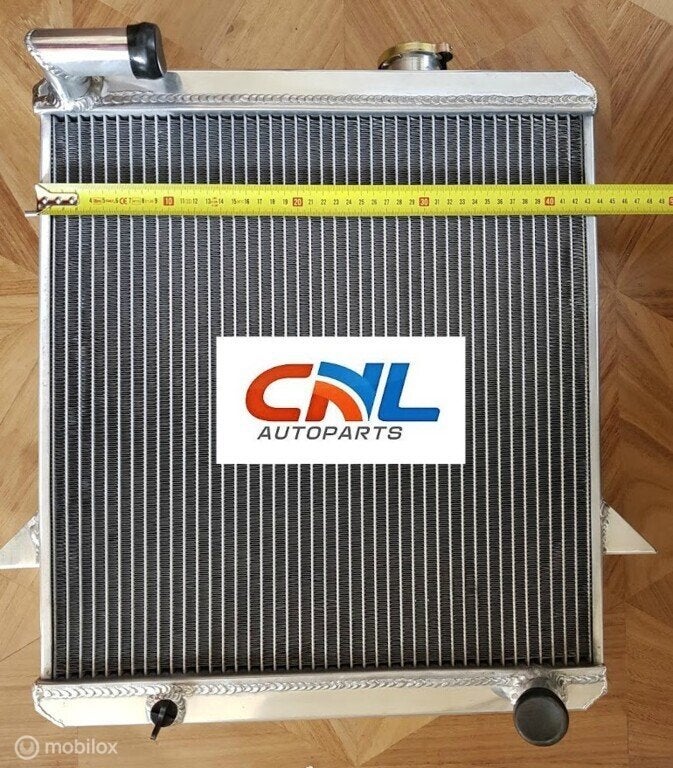 Radiateur Triumph TR6 1975 1976 manual radiator, Auto-onderdelen, Motor en Toebehoren, Nieuw, Ophalen of Verzenden