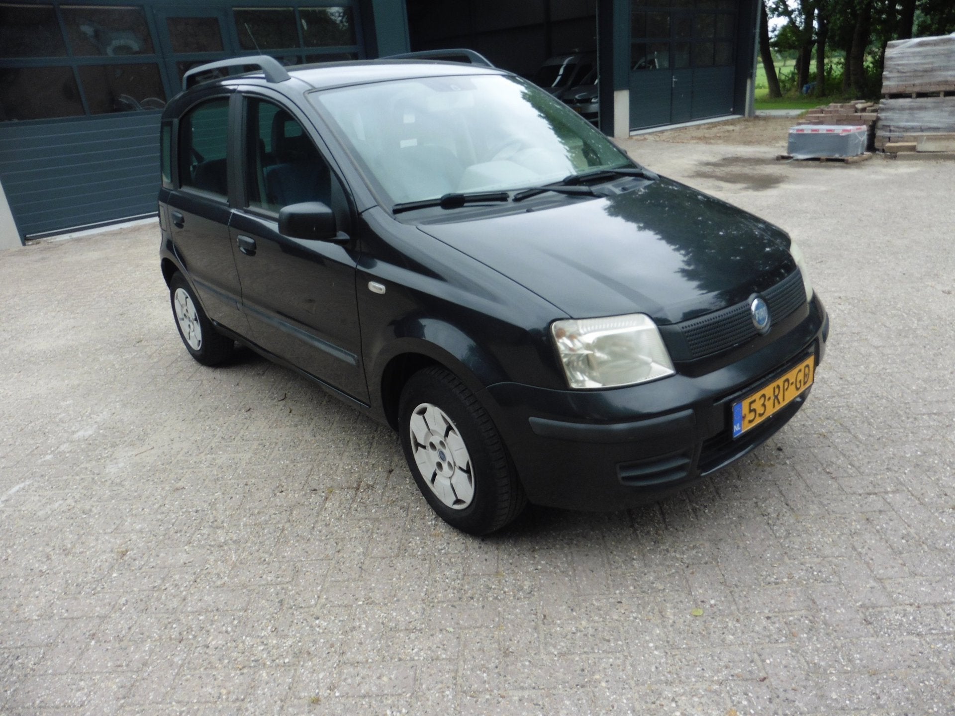 Fiat Panda 1.1 Active Plus, Voorwielaandrijving, Stof, 4 stoelen, Zwart