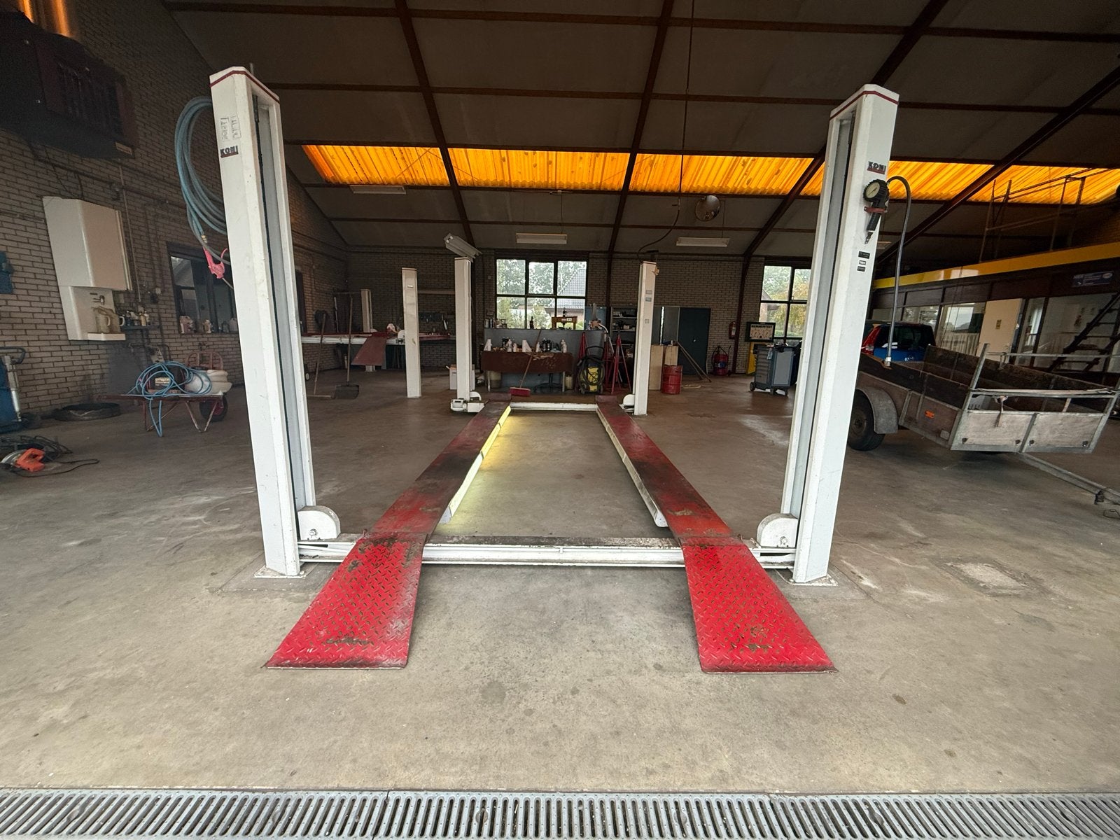KONI 4-koloms hefbrug - 3500 kg, Ophalen