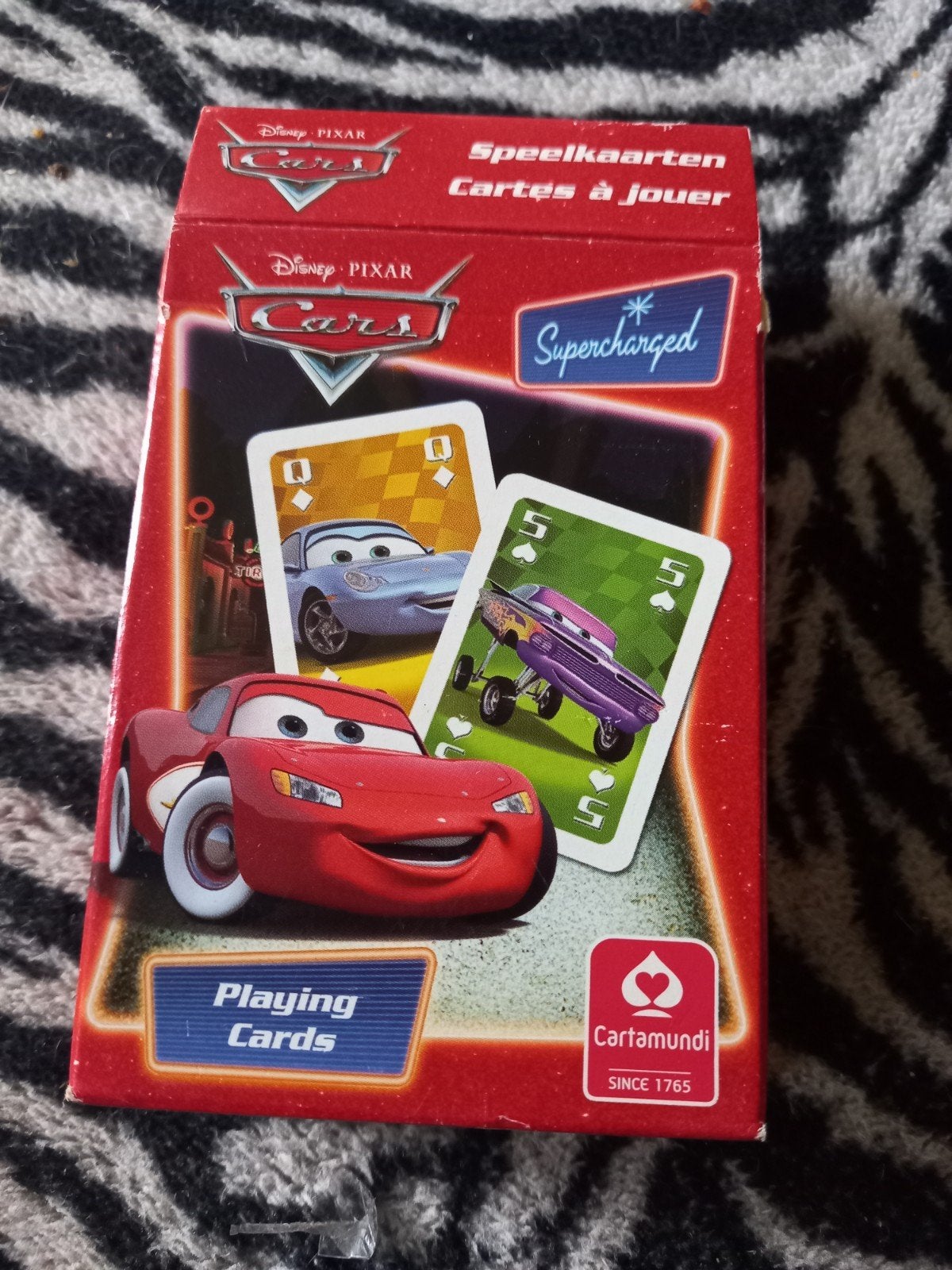 Disney Pixar Cars Kwartet - Nieuw in verpakking, Drie of vier spelers, Ophalen of Verzenden, Nieuw, Cartamundi