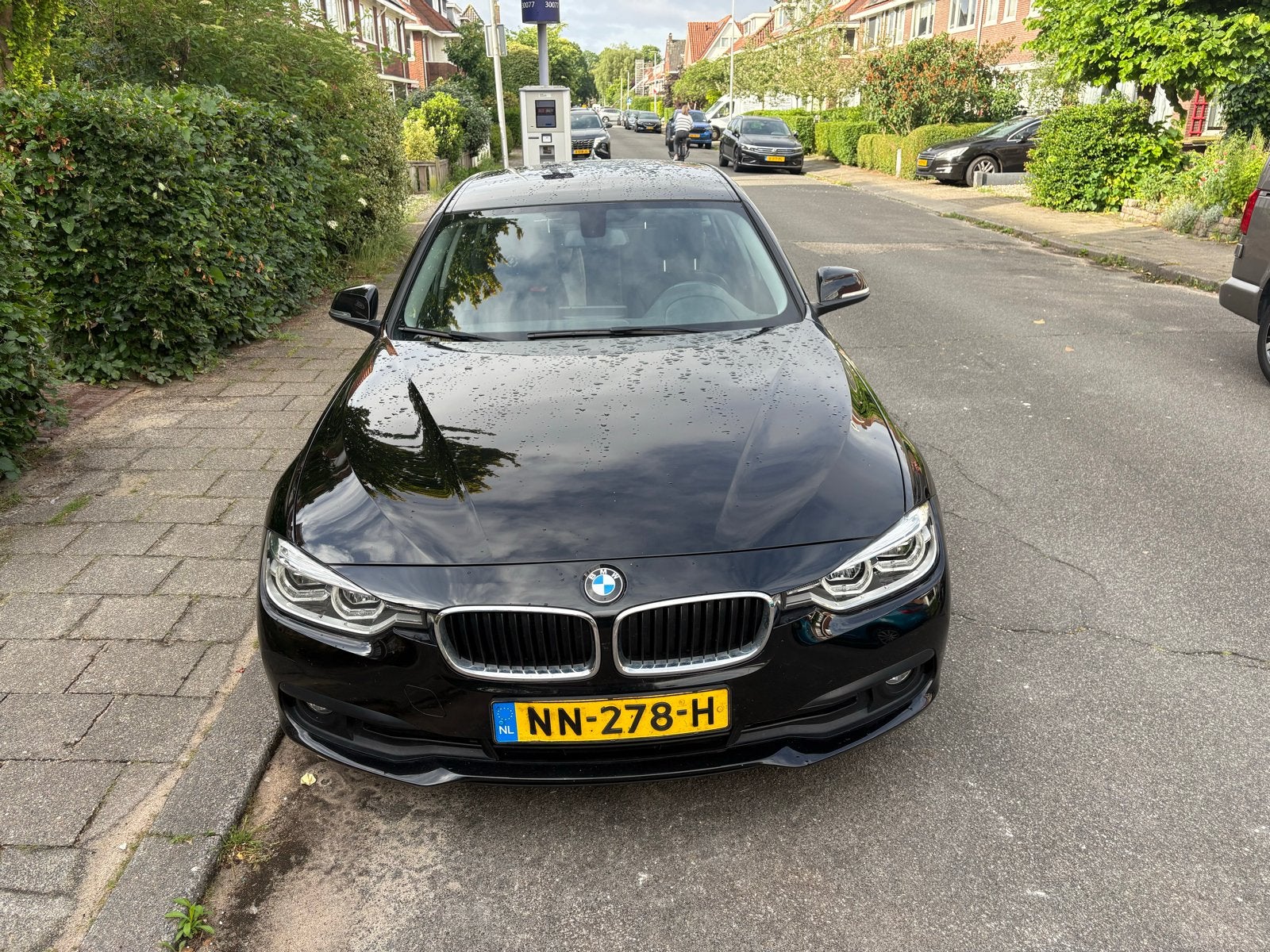 BMW 3-Serie 320d 163pk Efficientdynamics Ed. Aut 2017 Zwart, Auto's, Automaat, 745 kg, Achterwielaandrijving, 4 cilinders