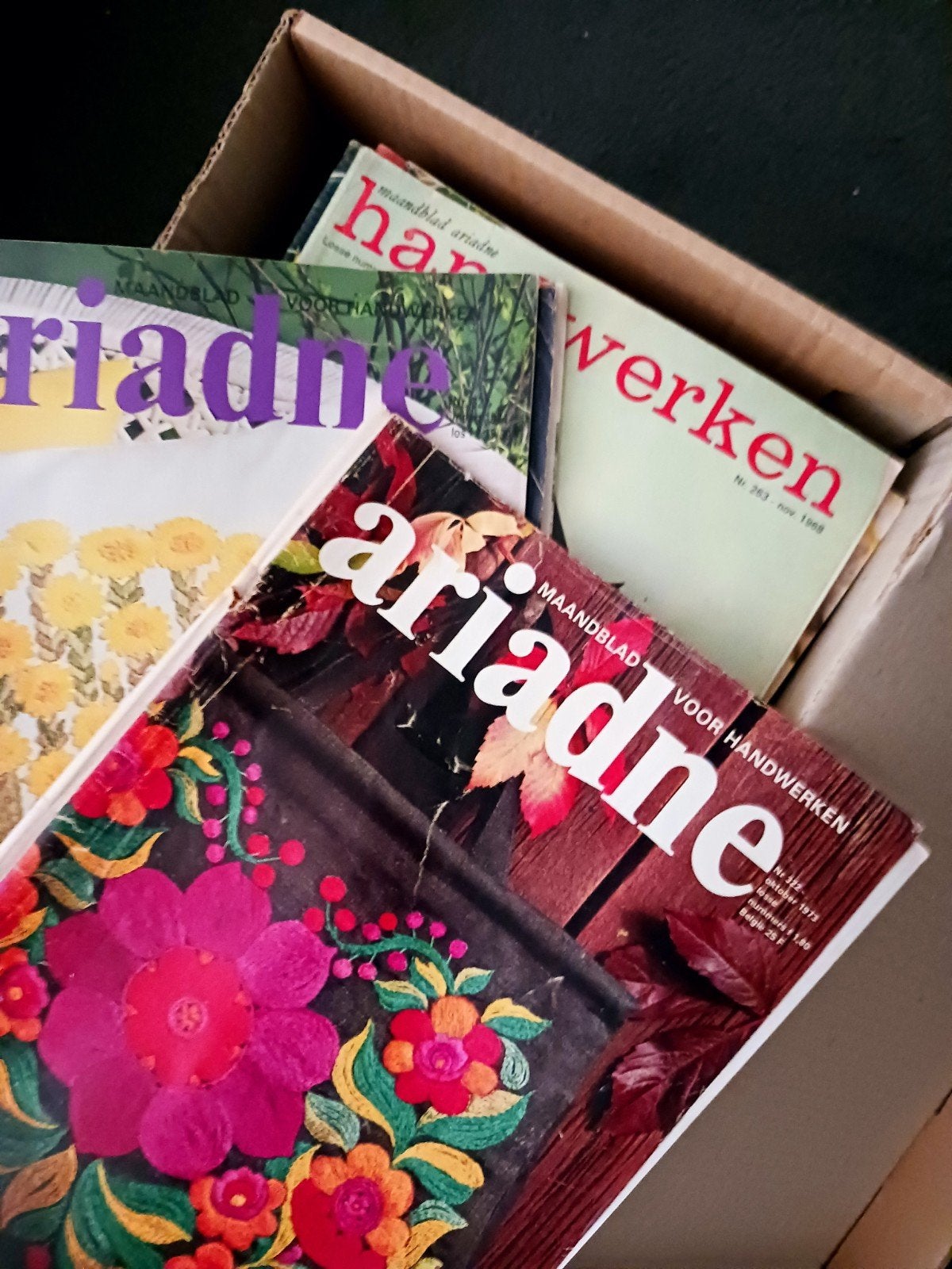 Vintage handwerkbladen, Ophalen, Gelezen