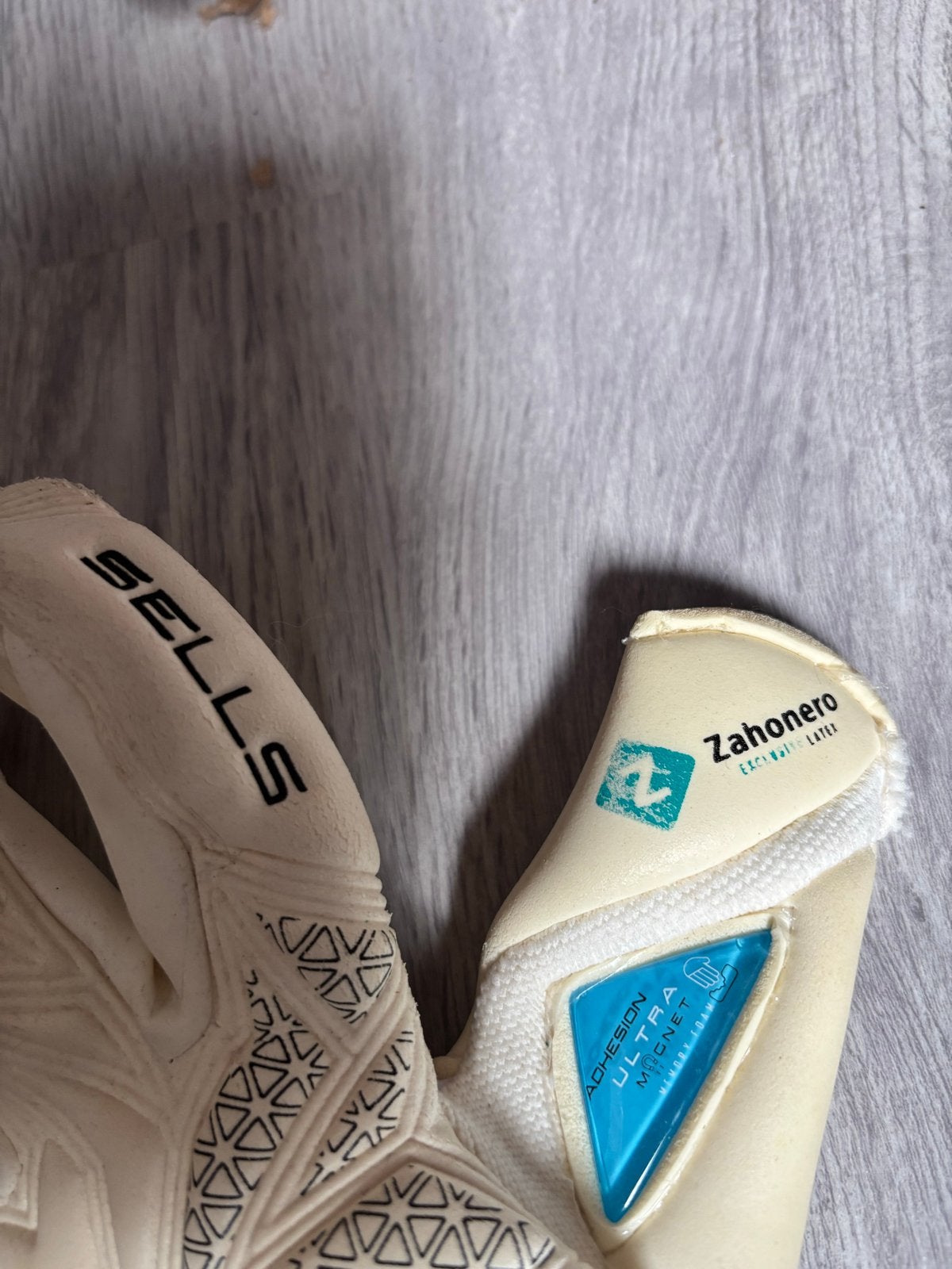 Keepershandschoenen van oud PSV-keeper Benitez, Ophalen, Gebruikt, Handschoenen