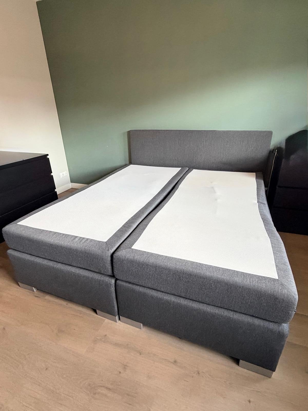 Tweepersoons boxspring met hoofdbord, Ophalen, Gebruikt, Tweepersoons, 180 cm