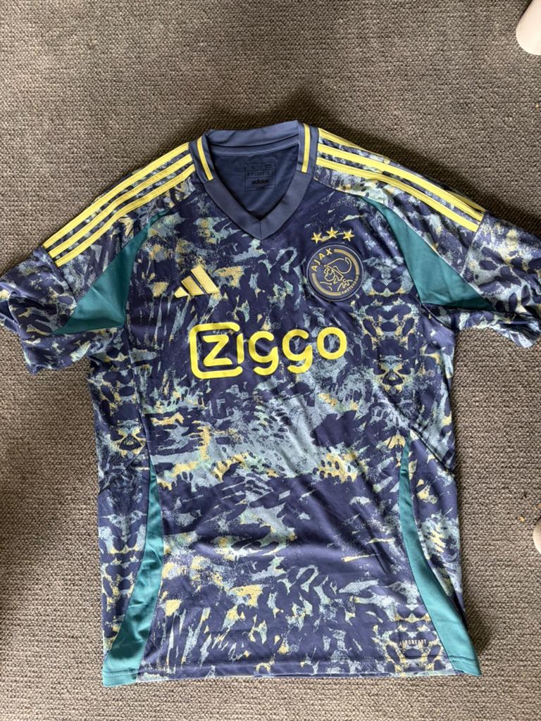 Ajax uitshirt 2022/2023 - Maat L - Zo goed als nieuw, Kleding | Heren, Ophalen of Verzenden, Zo goed als nieuw, Maat 52/54 (L)