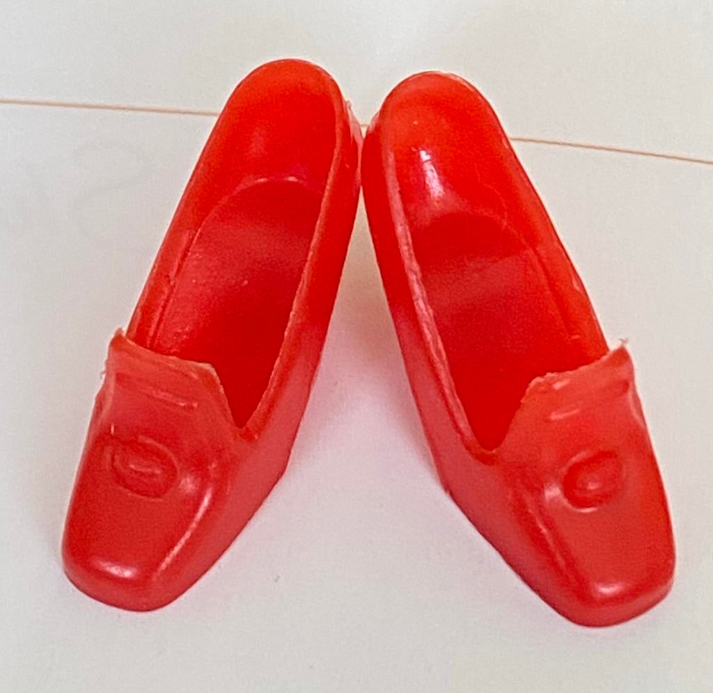 Vintage Barbie 70 s rode Mod Pilgrim Shoes Mattel schoenen, Ophalen of Verzenden, Zo goed als nieuw