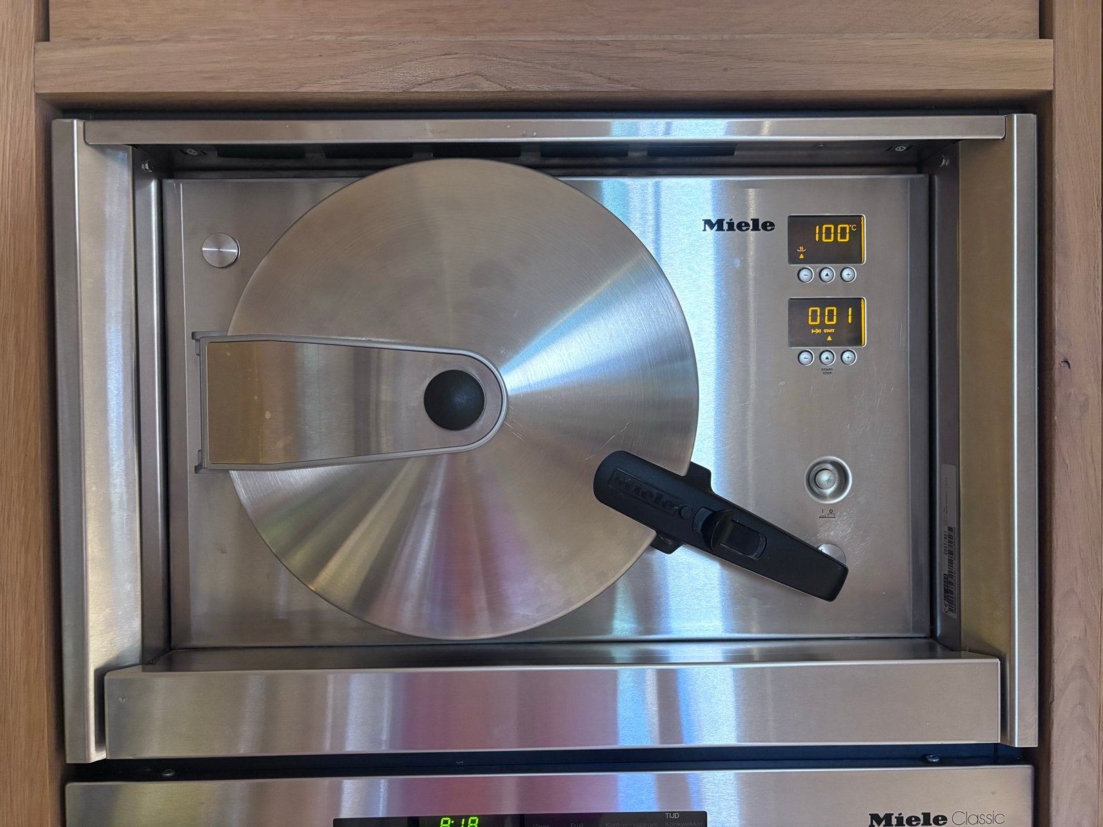 Miele Stoomoven DG 4064 - Inbouw met accessoires, Ophalen, 45 tot 50 cm, Inbouw, Miele