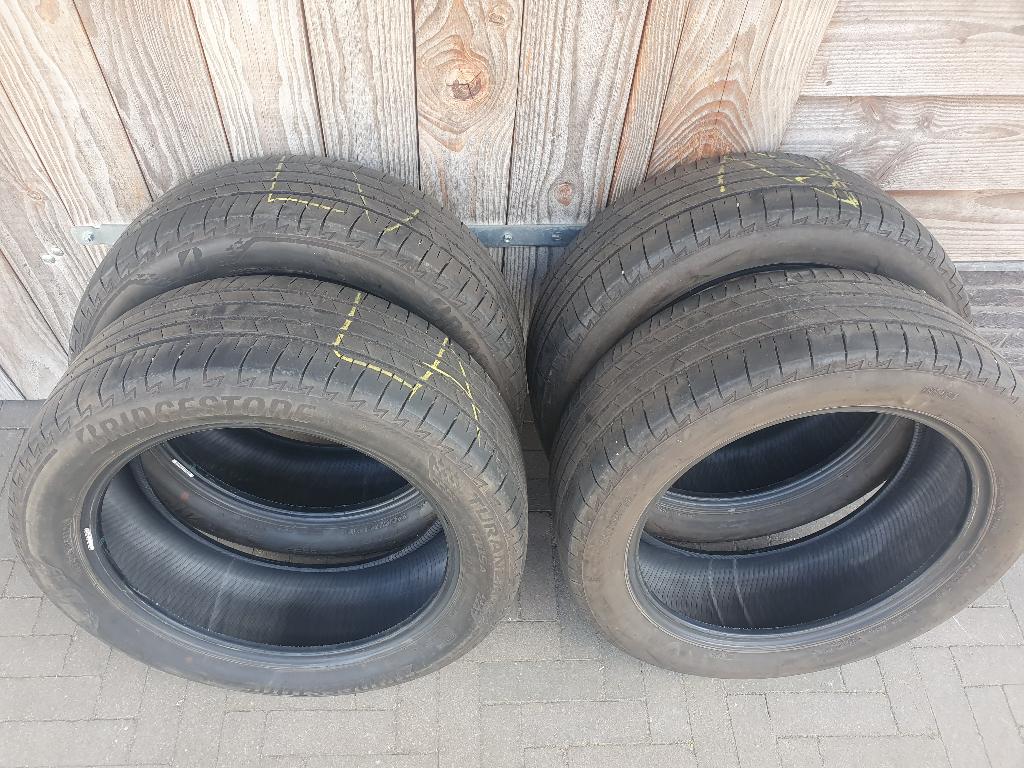 Autobanden 215/55/R18, Auto-onderdelen, Banden en Velgen, Ophalen, 18 inch, Band(en), Personenwagen