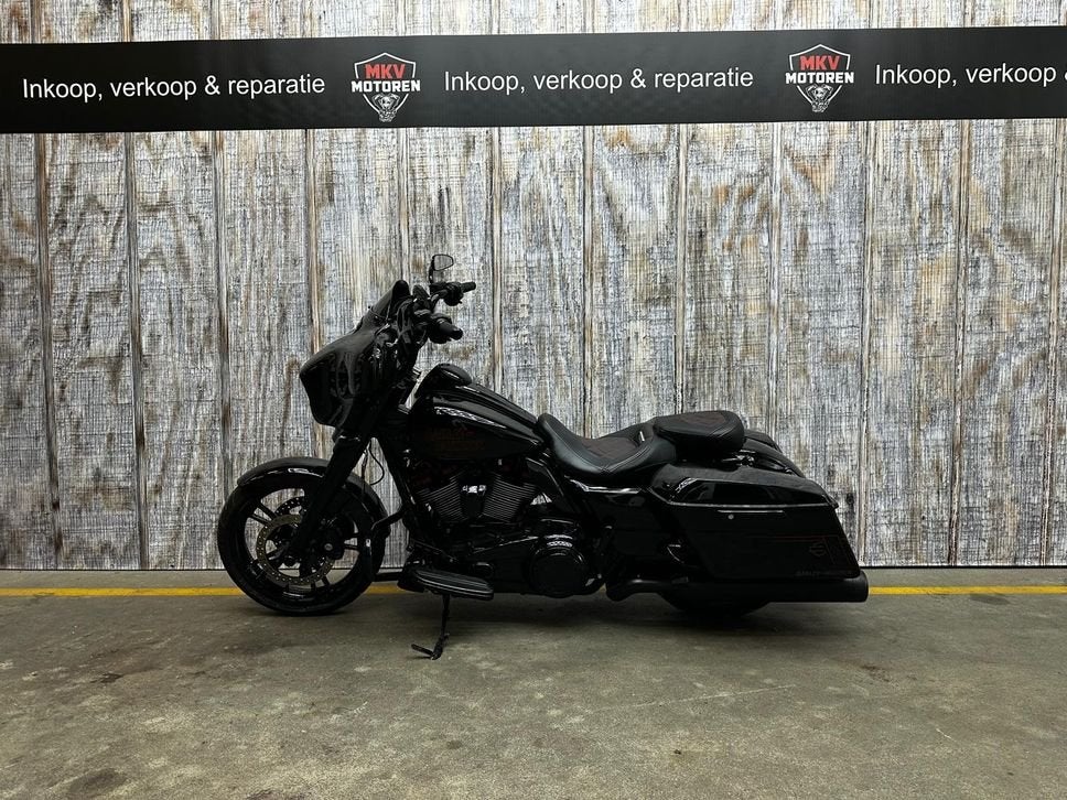 HARLEY-DAVIDSON STREET GLIDE (bj 2020), Motoren, Motoren | Harley-Davidson, HARLEY-DAVIDSON, Bedrijf, Onbekend, Toermotor