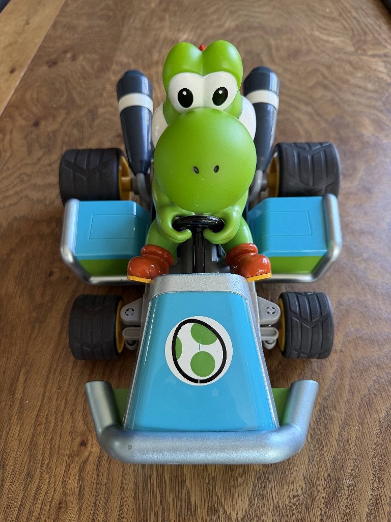Carrera RC Mario Kart - Yoshi (1:12), Ophalen, Zo goed als nieuw