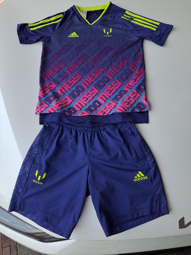 Messi kinder-voetbaltenue maat 140, Maat XS of kleiner, Ophalen of Verzenden, Gebruikt, Set