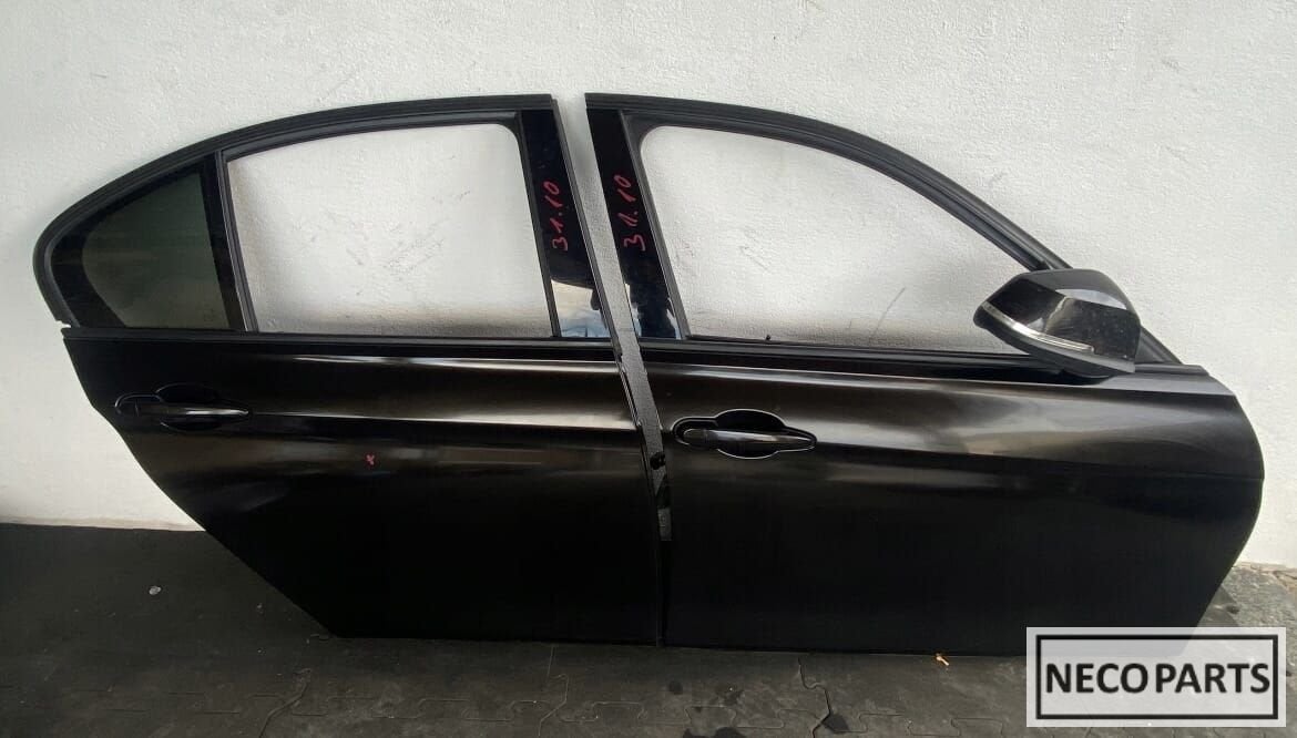 BMW F30 F31 PORTIER DEUR KLEUR X02 ALLES LEVERBAAR !!, Gebruikt, -, Ophalen of Verzenden, Achter