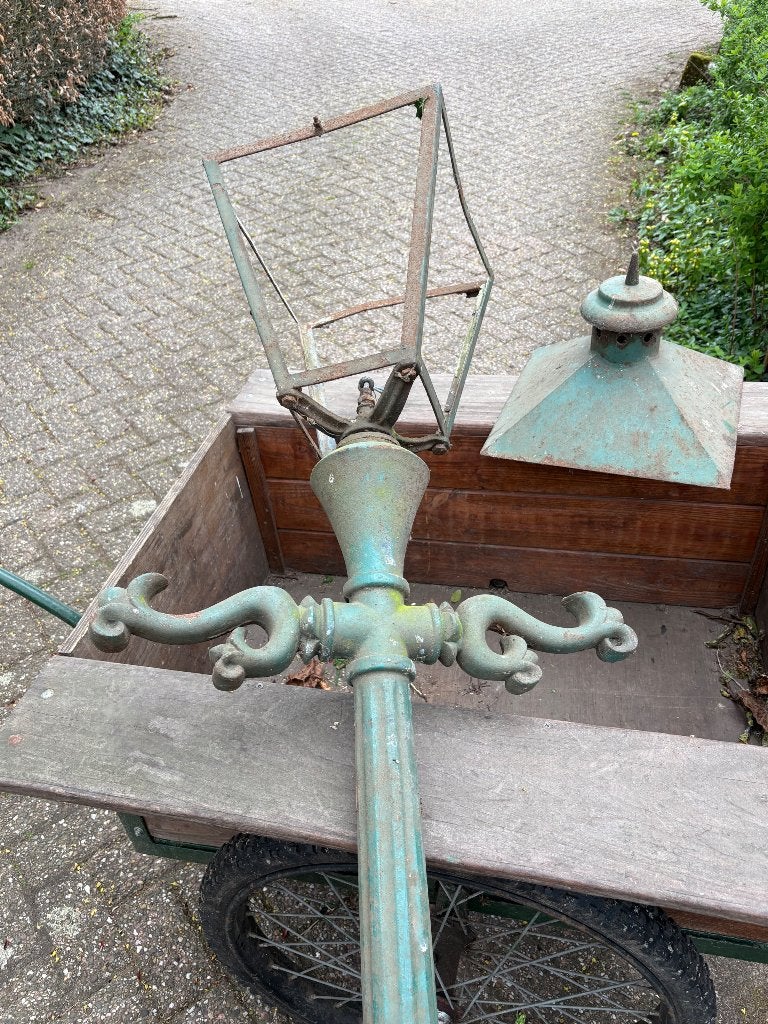 Te koop authentieke lantaarnpaal, Tuin en Terras, Buitenverlichting, Ophalen, Gebruikt, Staande lamp, Netvoeding