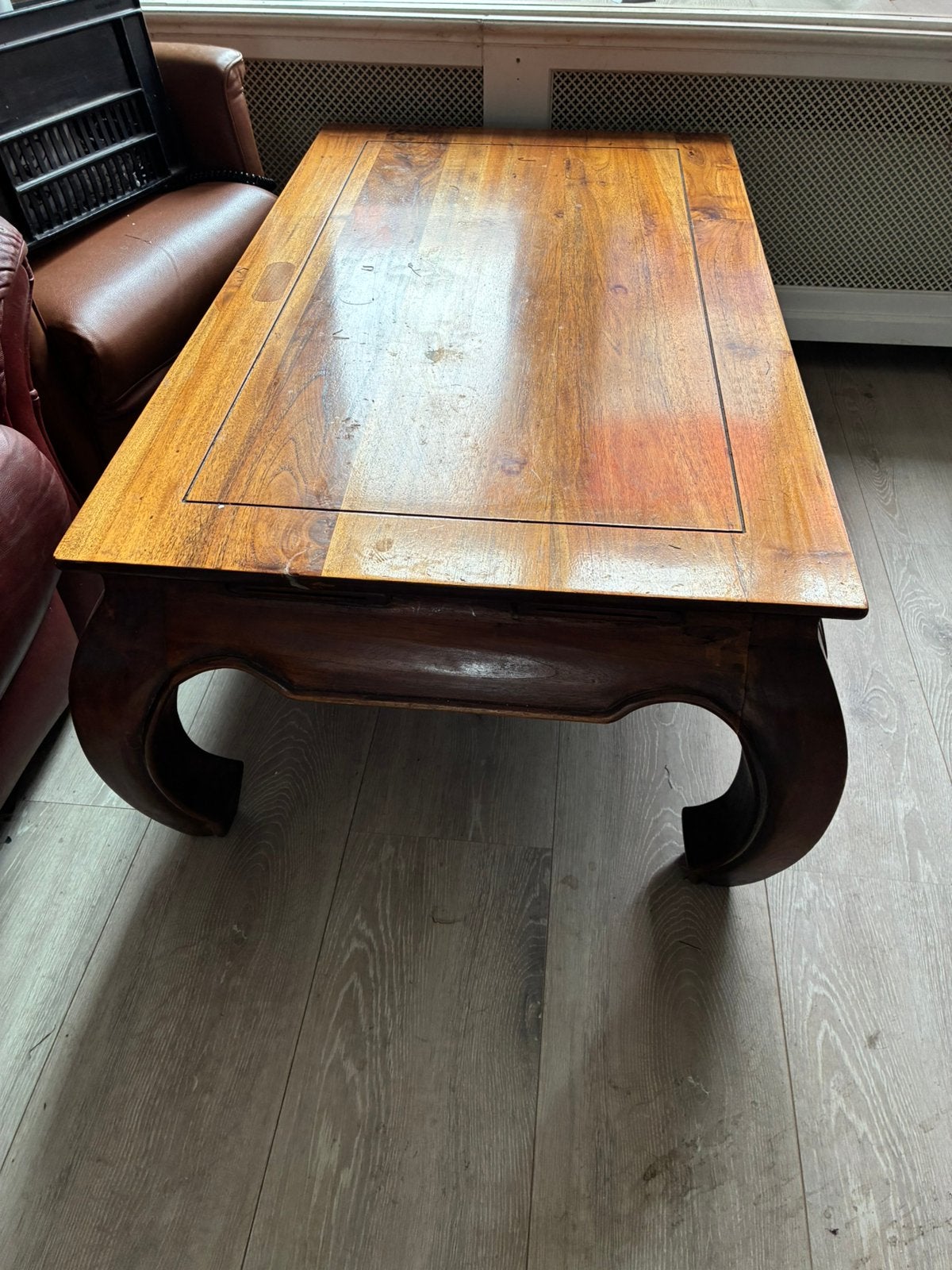 Houten salontafel, Ophalen, 100 tot 150 cm, 50 tot 100 cm, Zo goed als nieuw
