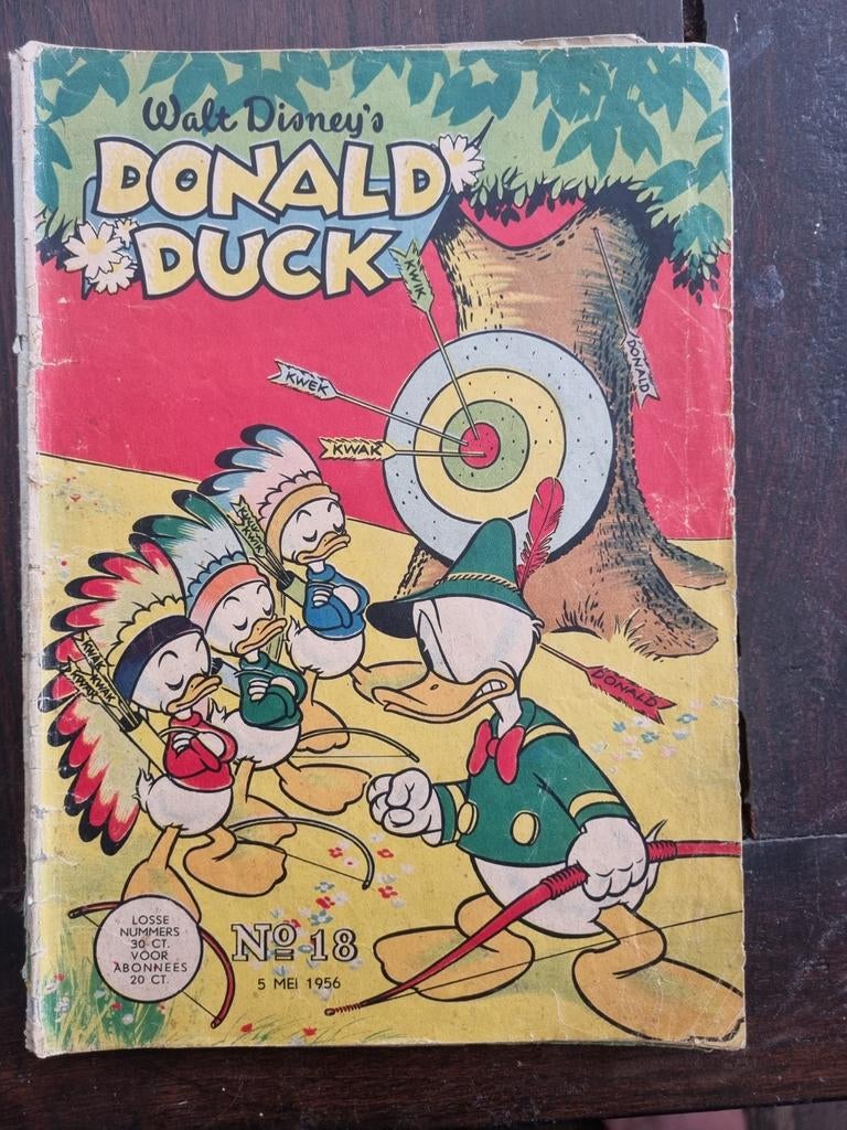 Donald Ducks uit 1956, Gelezen, Walt Disney, Ophalen of Verzenden, Meerdere stripboeken