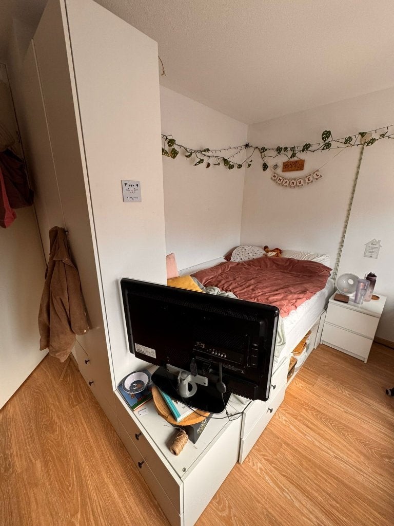 PLATSA Compleet bed- en kastframe, Ophalen, Wit, Overige maten, Hout