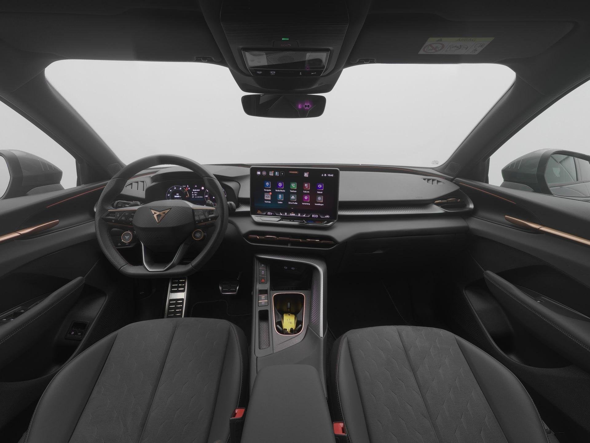 CUPRA Terramar 1.5 TSI e-Hybrid 204pk Business | LED Matrix, Auto's, Cupra, 1798 kg, 150 min, Alcantara, 26 kWh