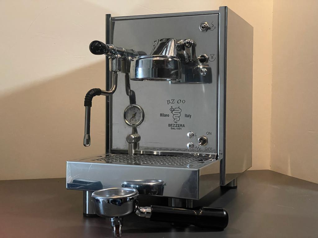Bezerra BZ09 Espressomachine + Extra's, Witgoed en Apparatuur, Koffiezetapparaten, Ophalen, Gebruikt, Gemalen koffie, Espresso apparaat