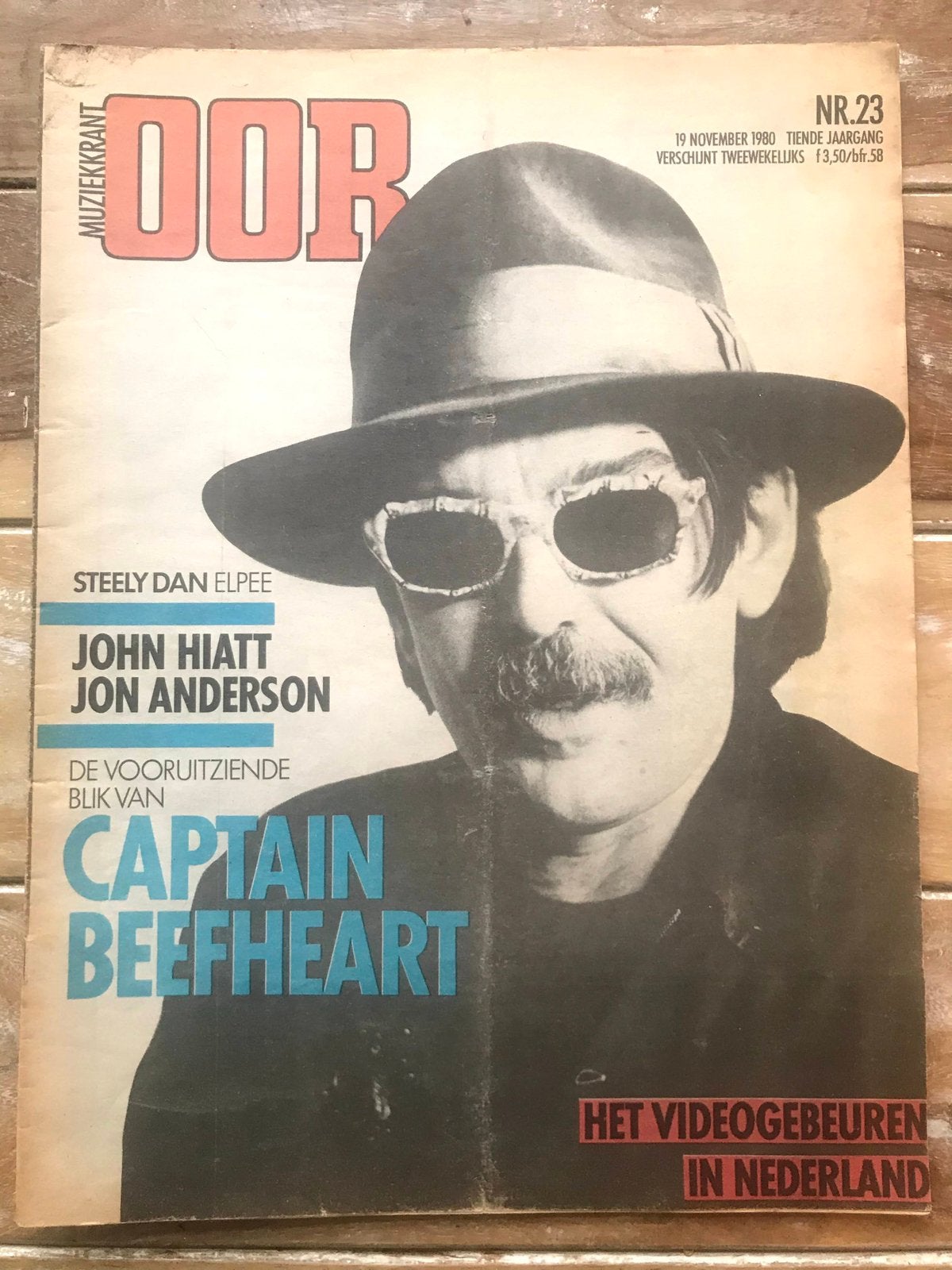 Muziekkrant OOR 1980 JOHN HIATT Split Enz GIRLSCHOOL, Ophalen of Verzenden, Zo goed als nieuw, Muziek, Film of Tv